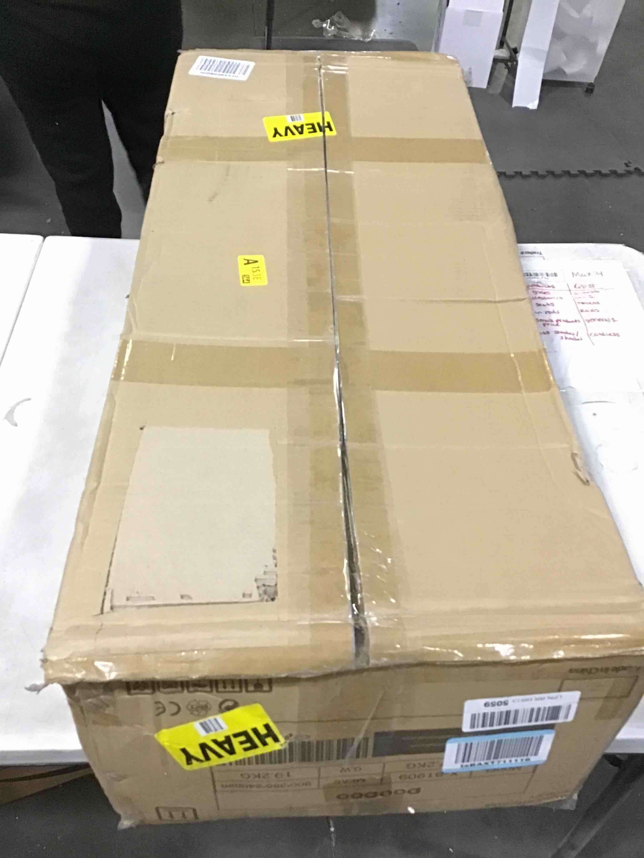 https://s3.amazonaws.com/lotting-images-prod/bidfta/RED5195557_1707504352290.jpeg