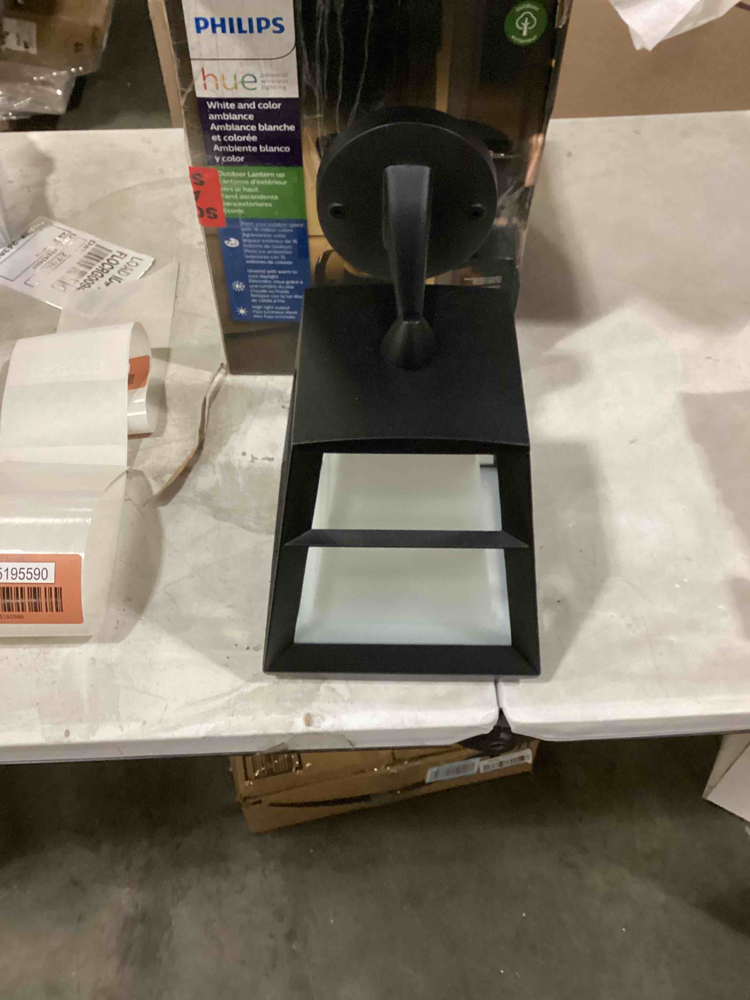 https://s3.amazonaws.com/lotting-images-prod/bidfta/RED5195590_1707742433676.jpeg