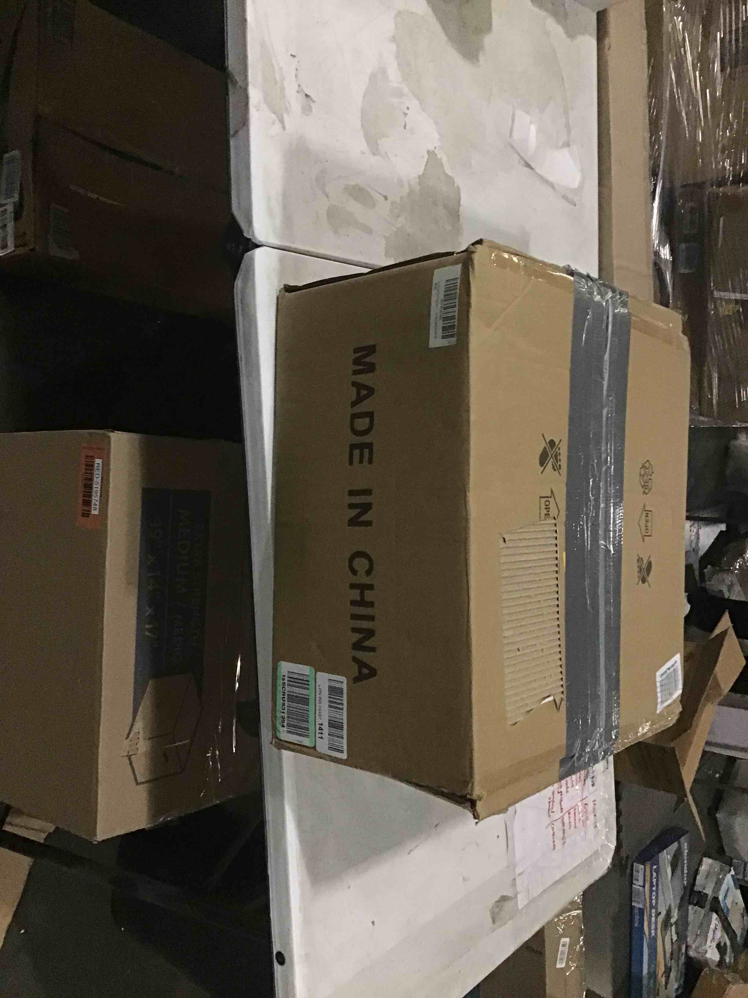 https://s3.amazonaws.com/lotting-images-prod/bidfta/RED5195764_1707936554382.jpeg