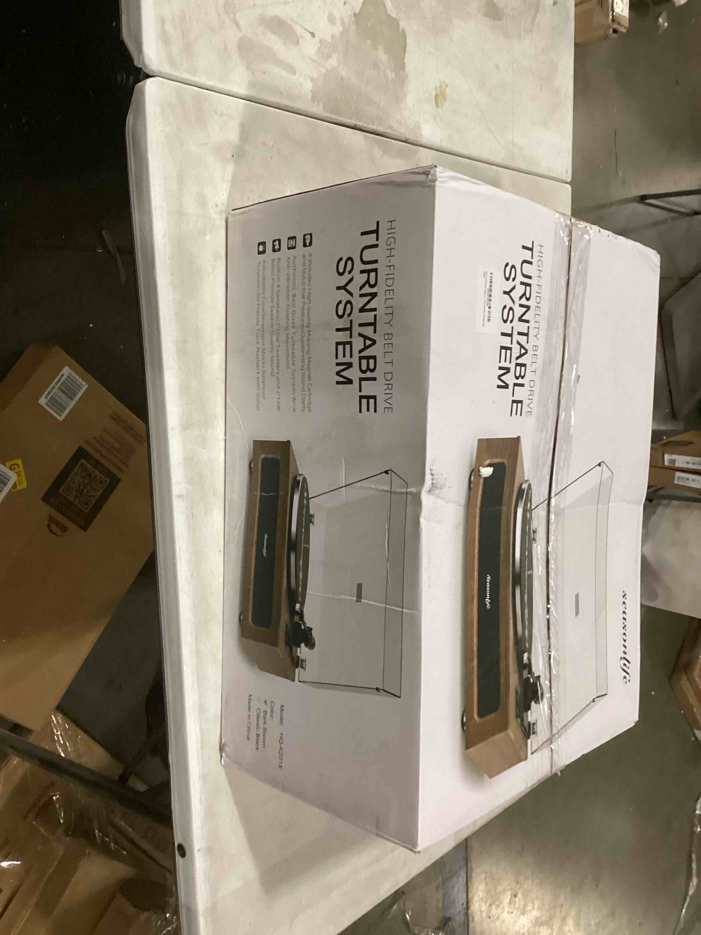 https://s3.amazonaws.com/lotting-images-prod/bidfta/RED5195972_1708364961213.jpeg