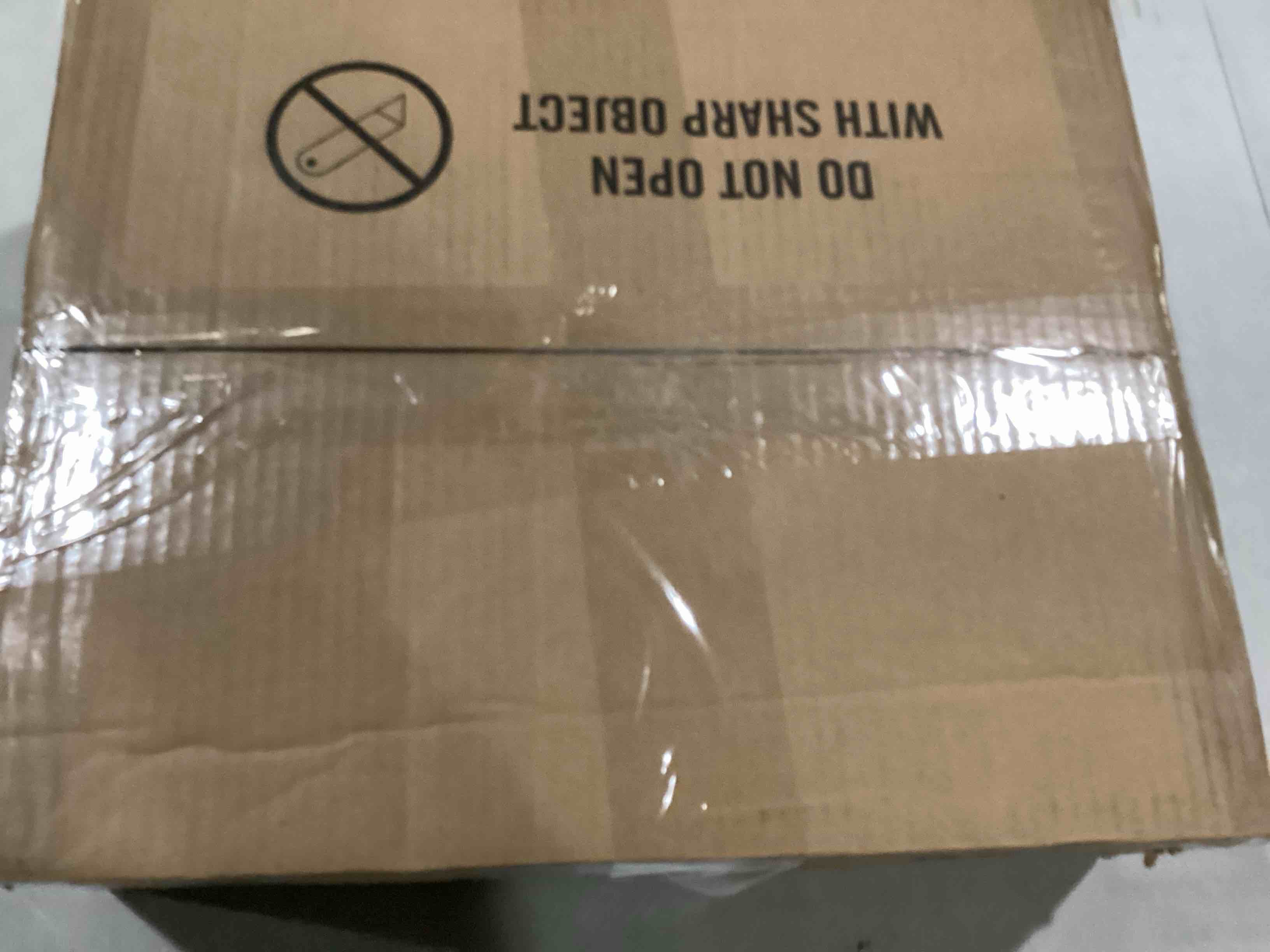 https://s3.amazonaws.com/lotting-images-prod/bidfta/RED5196454_1708106060409.jpeg