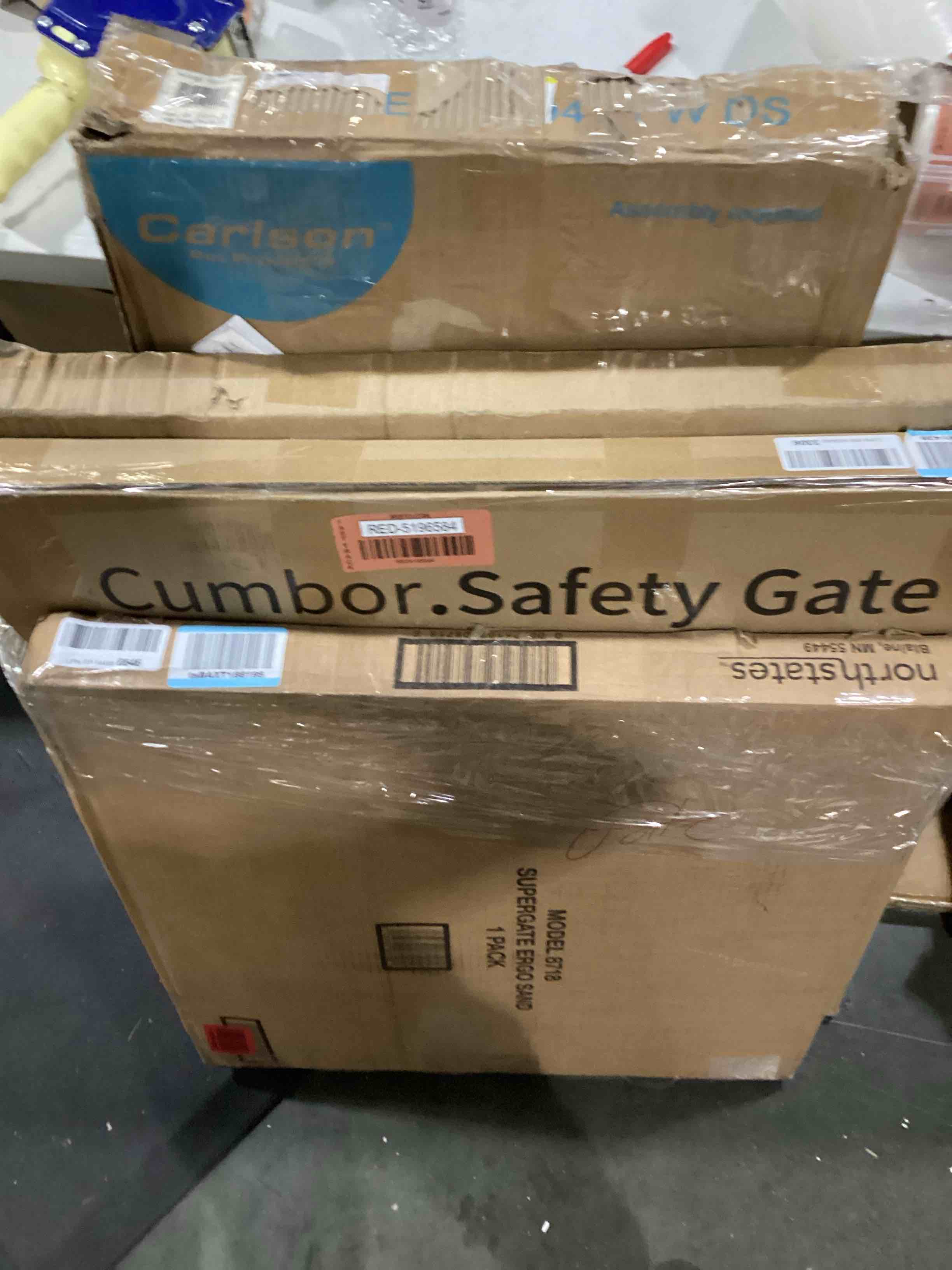 https://s3.amazonaws.com/lotting-images-prod/bidfta/RED5196584_1708373360468.jpeg