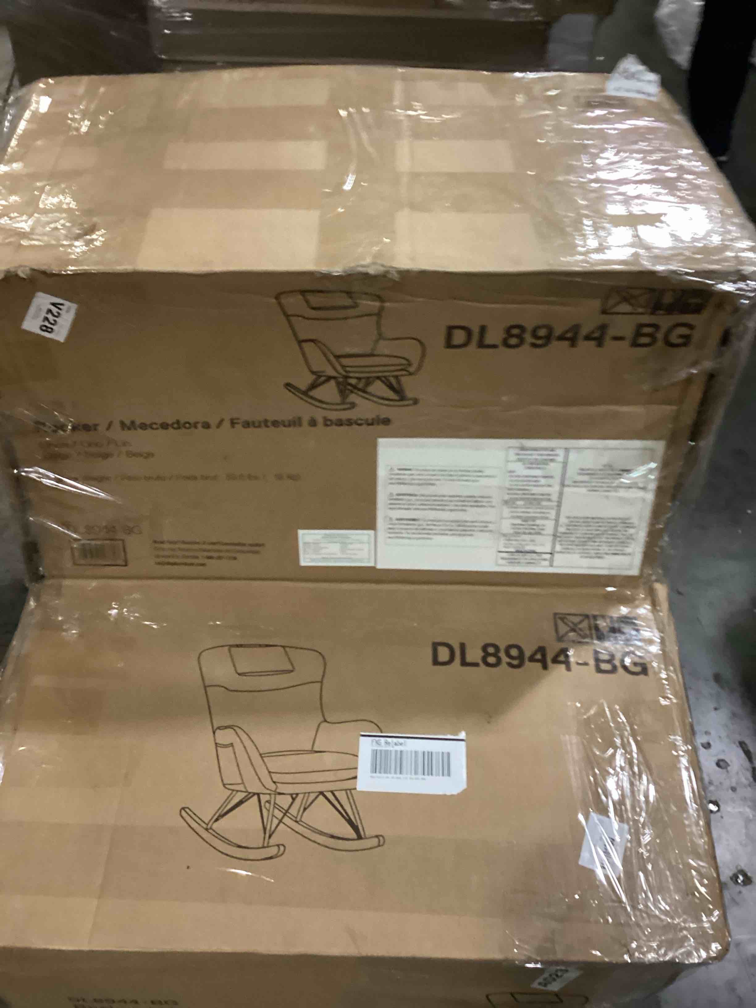 https://s3.amazonaws.com/lotting-images-prod/bidfta/RED5196646_1708446131884.jpeg