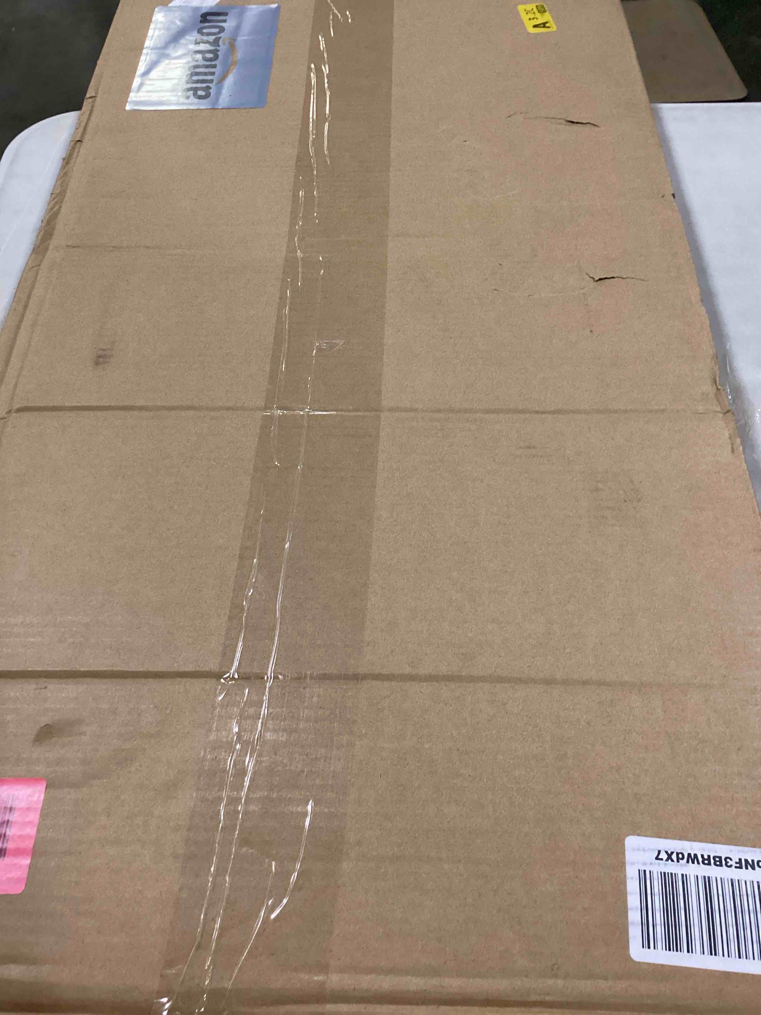 https://s3.amazonaws.com/lotting-images-prod/bidfta/RED5196830_1708977332959.jpeg