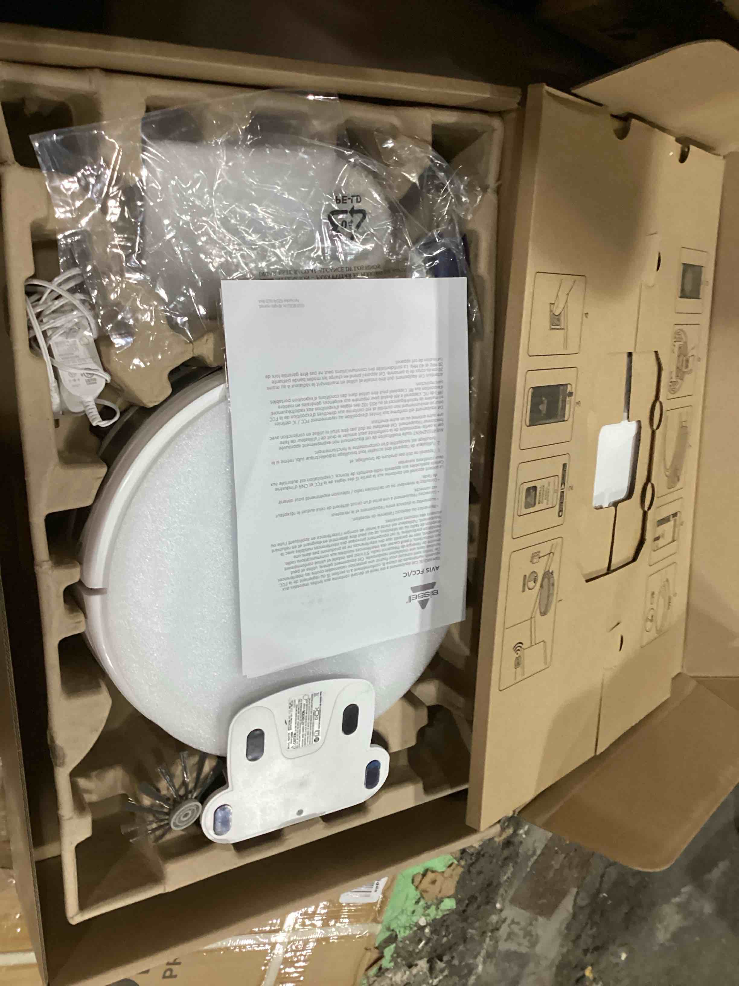 https://s3.amazonaws.com/lotting-images-prod/bidfta/RED5198528_1706891912952.jpeg