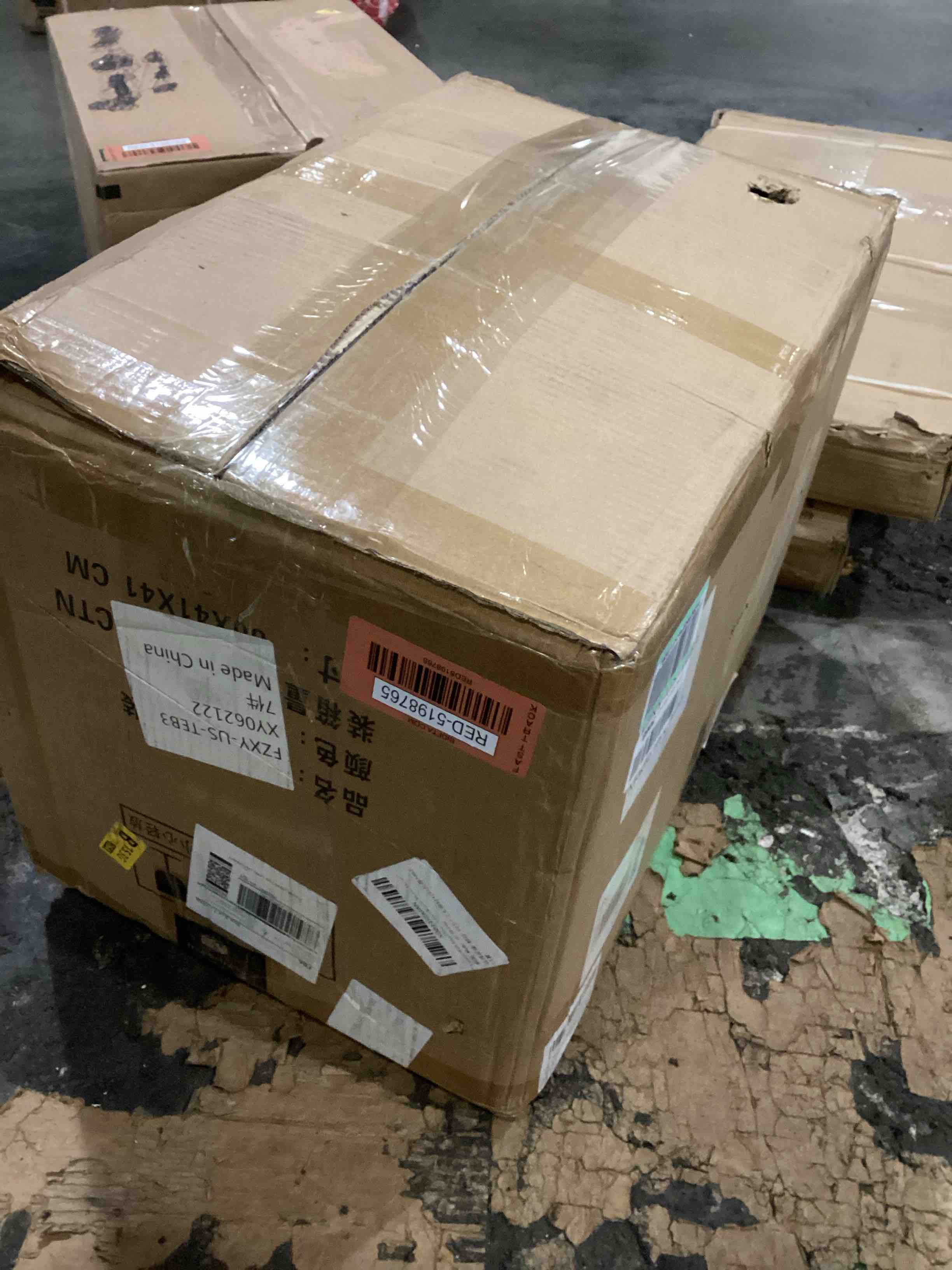 https://s3.amazonaws.com/lotting-images-prod/bidfta/RED5198765_1707323721092.jpeg