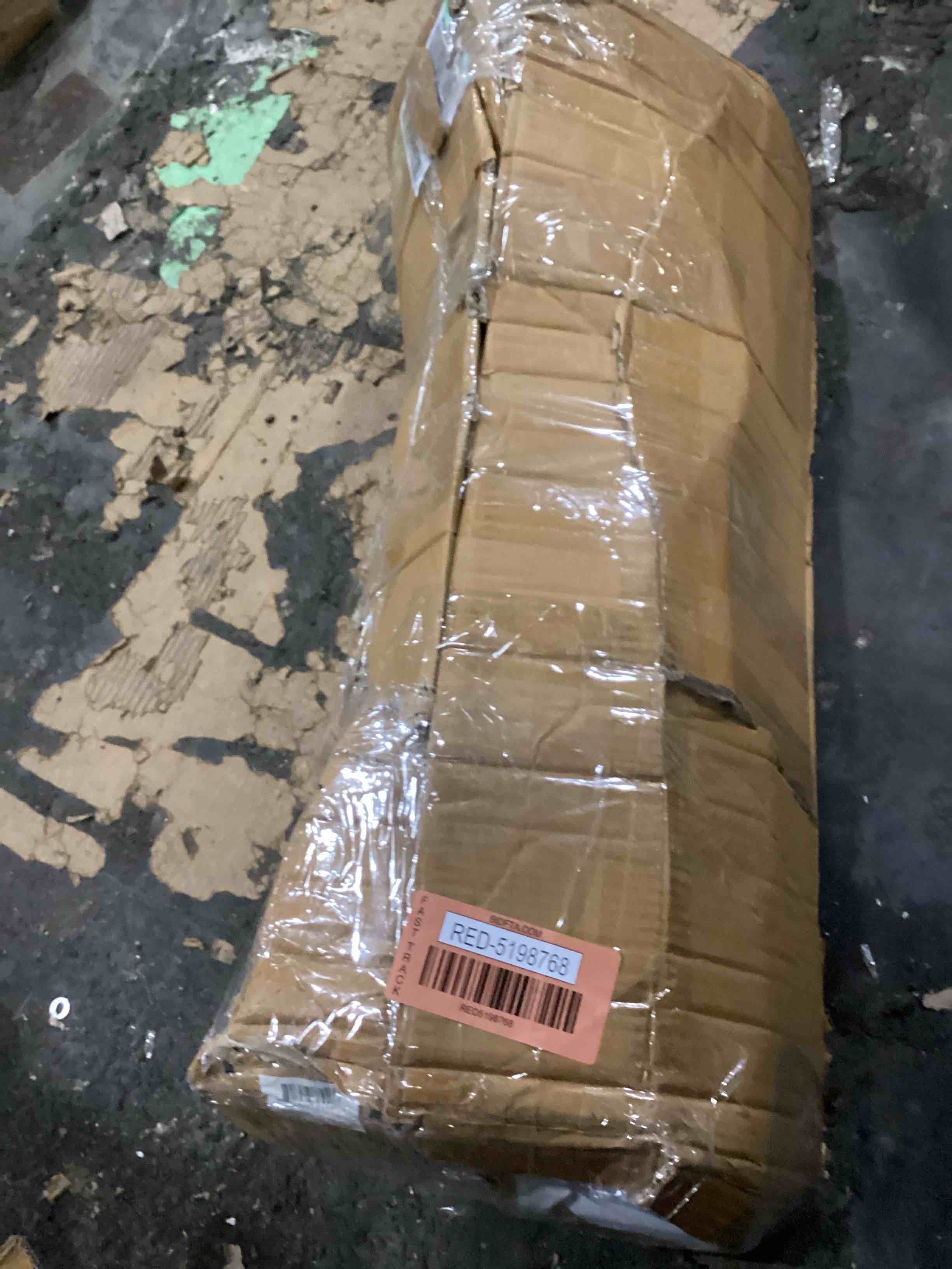 https://s3.amazonaws.com/lotting-images-prod/bidfta/RED5198768_1707325031097.jpeg