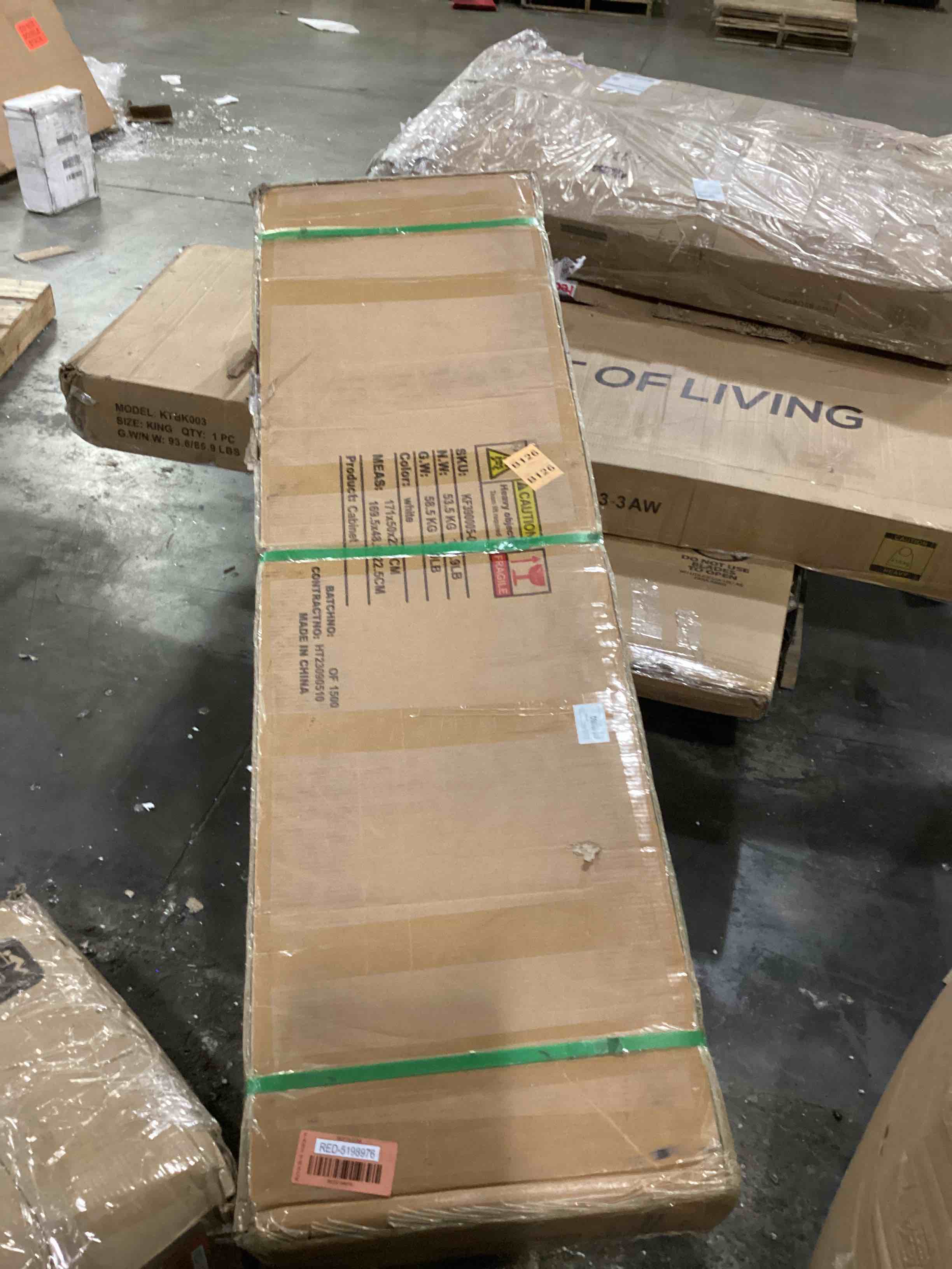 https://s3.amazonaws.com/lotting-images-prod/bidfta/RED5198976_1707832325122.jpeg