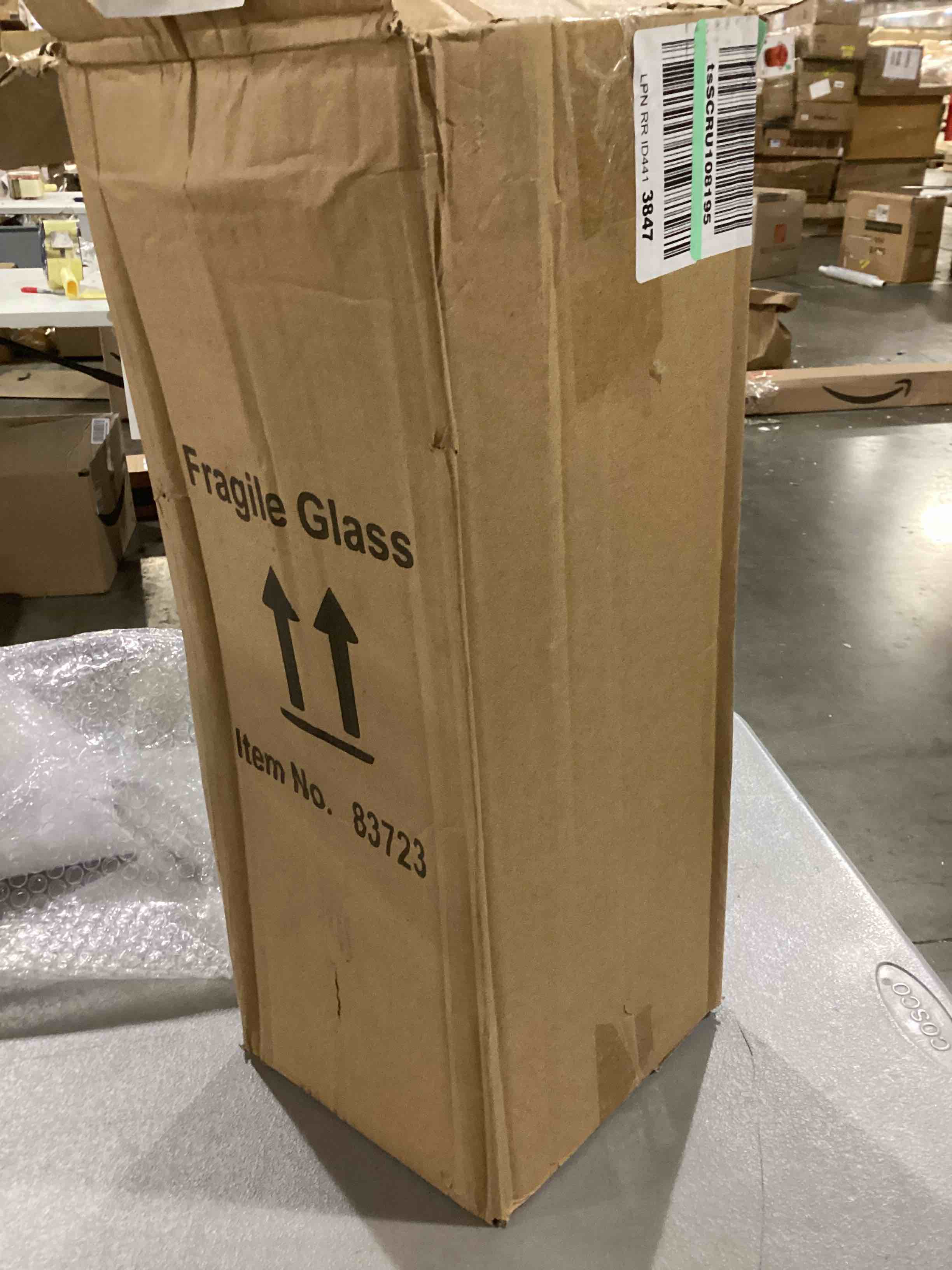 https://s3.amazonaws.com/lotting-images-prod/bidfta/RED5199481_1706379896774.jpeg