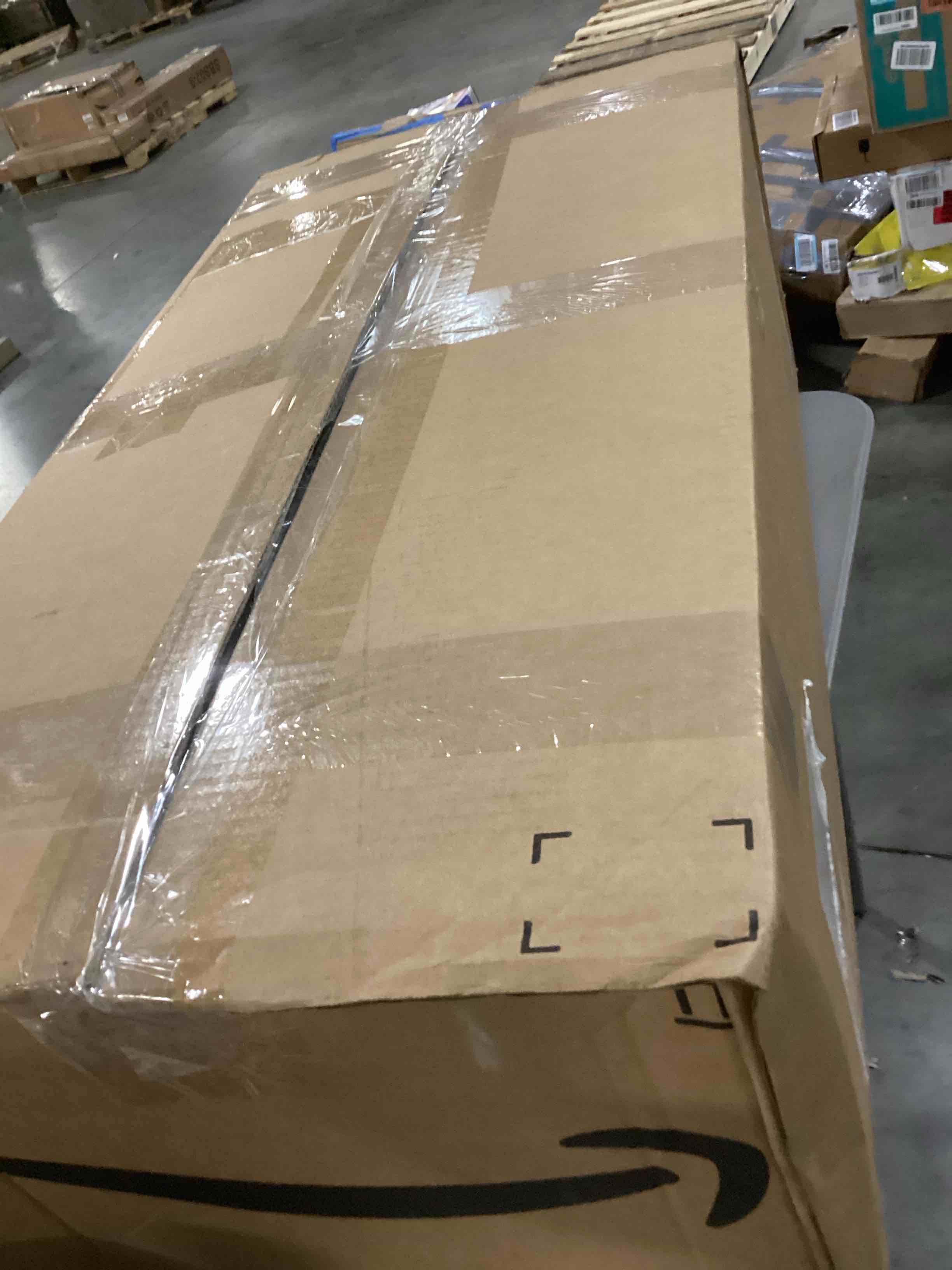 https://s3.amazonaws.com/lotting-images-prod/bidfta/RED5199552_1706546960094.jpeg