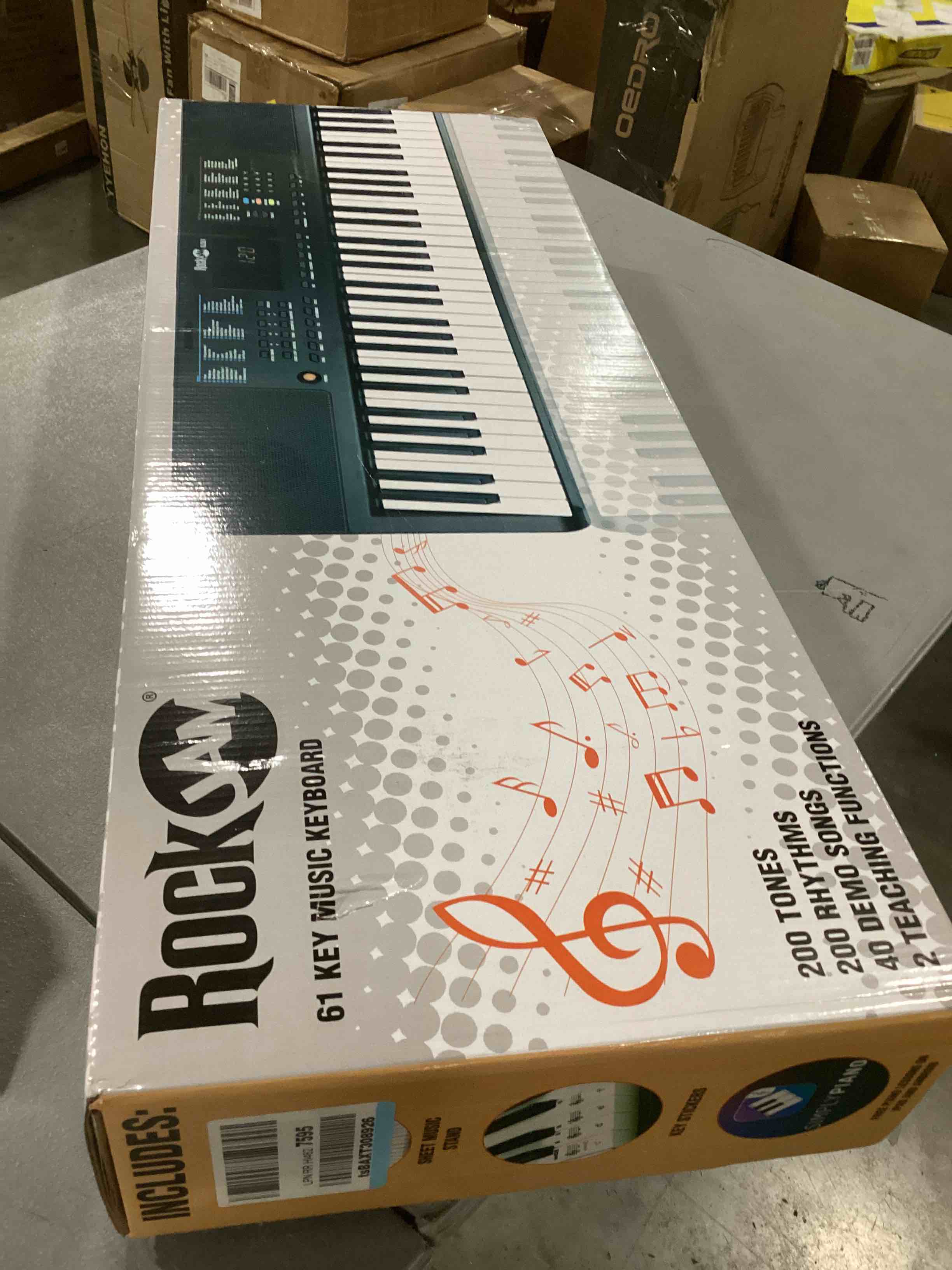 https://s3.amazonaws.com/lotting-images-prod/bidfta/RED5199698_1706644418335.jpeg