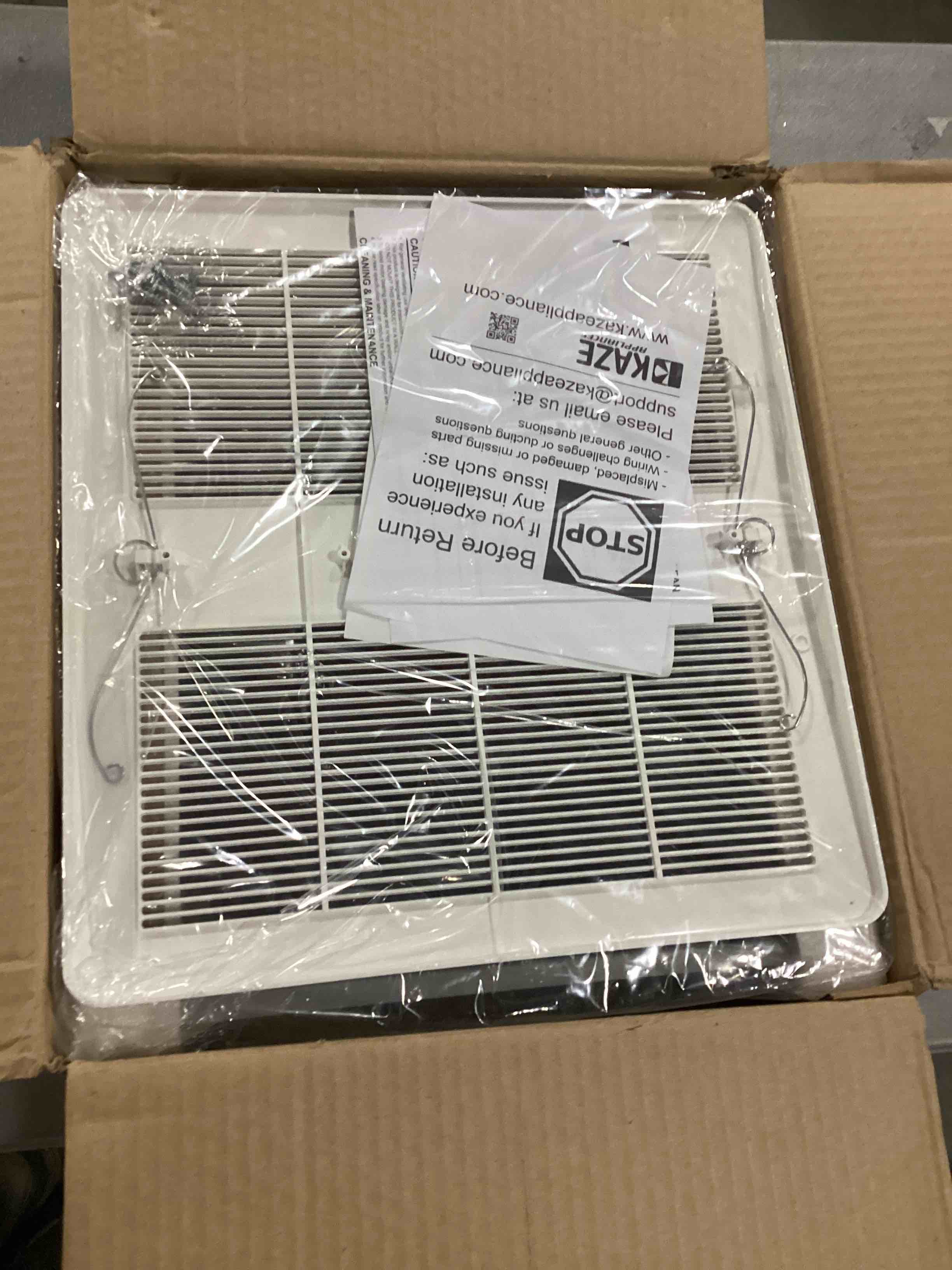 https://s3.amazonaws.com/lotting-images-prod/bidfta/RED5200410_1707395078428.jpeg
