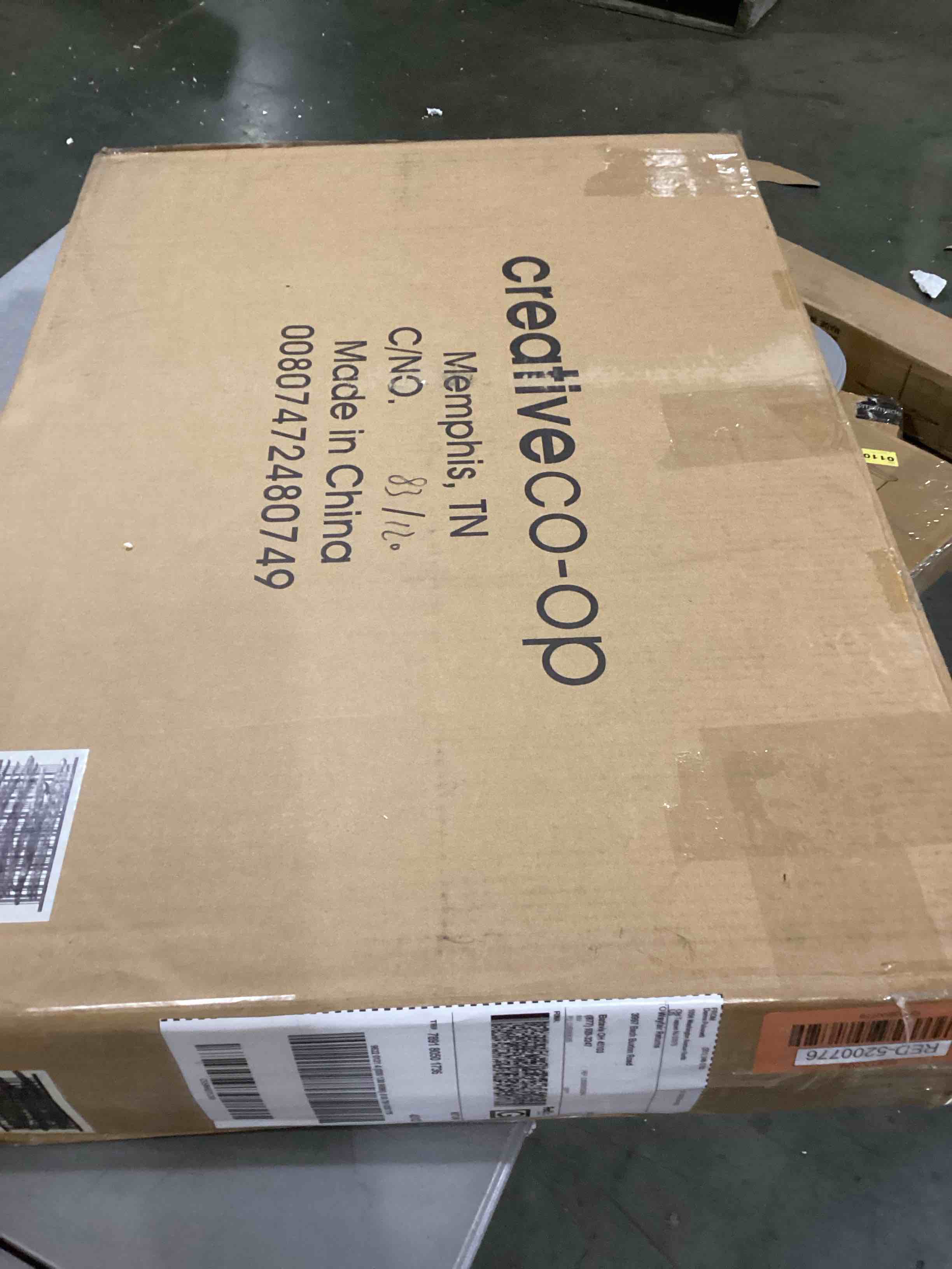 https://s3.amazonaws.com/lotting-images-prod/bidfta/RED5200776_1707927131066.jpeg