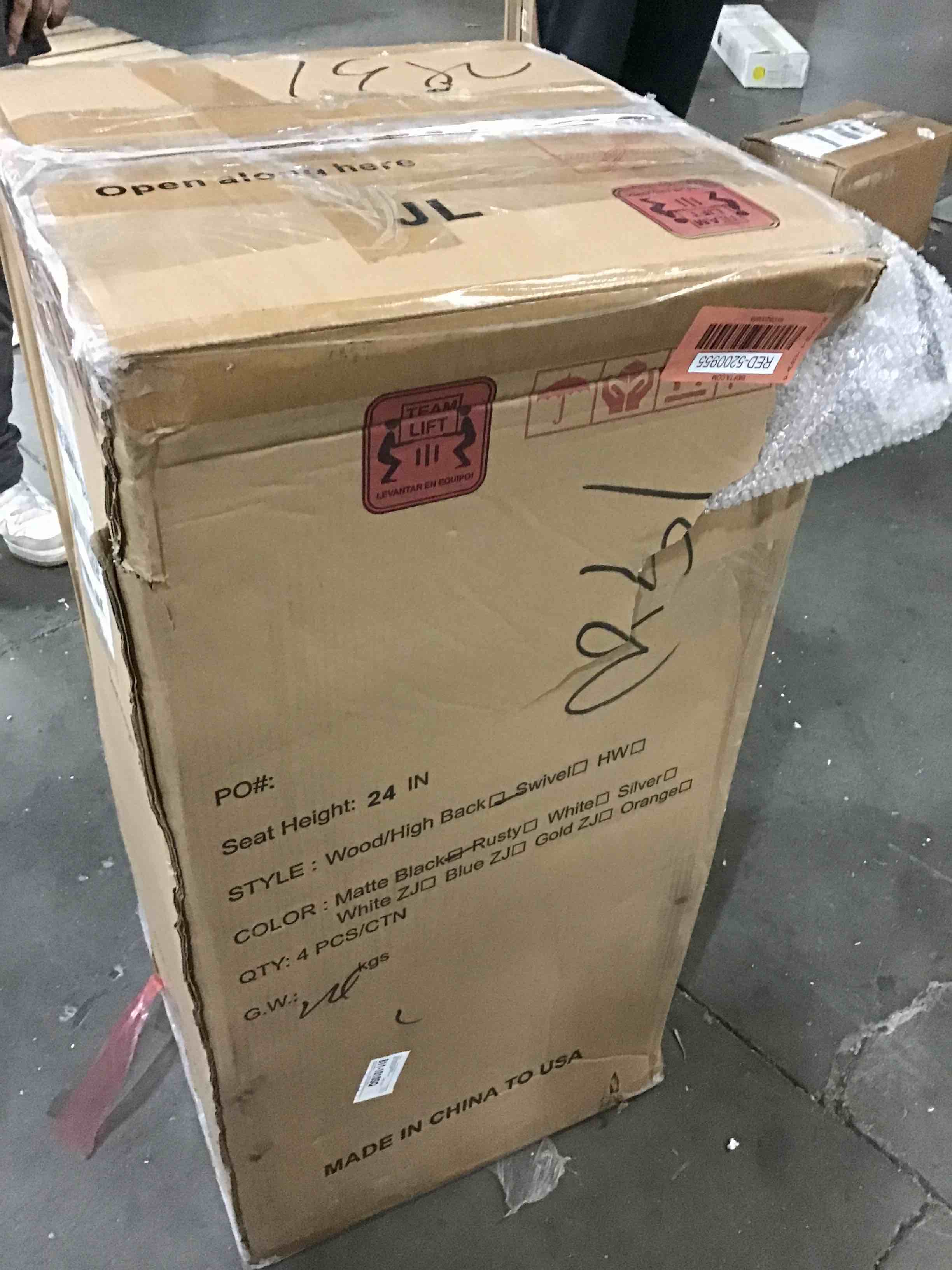 https://s3.amazonaws.com/lotting-images-prod/bidfta/RED5200955_1706125370074.jpeg