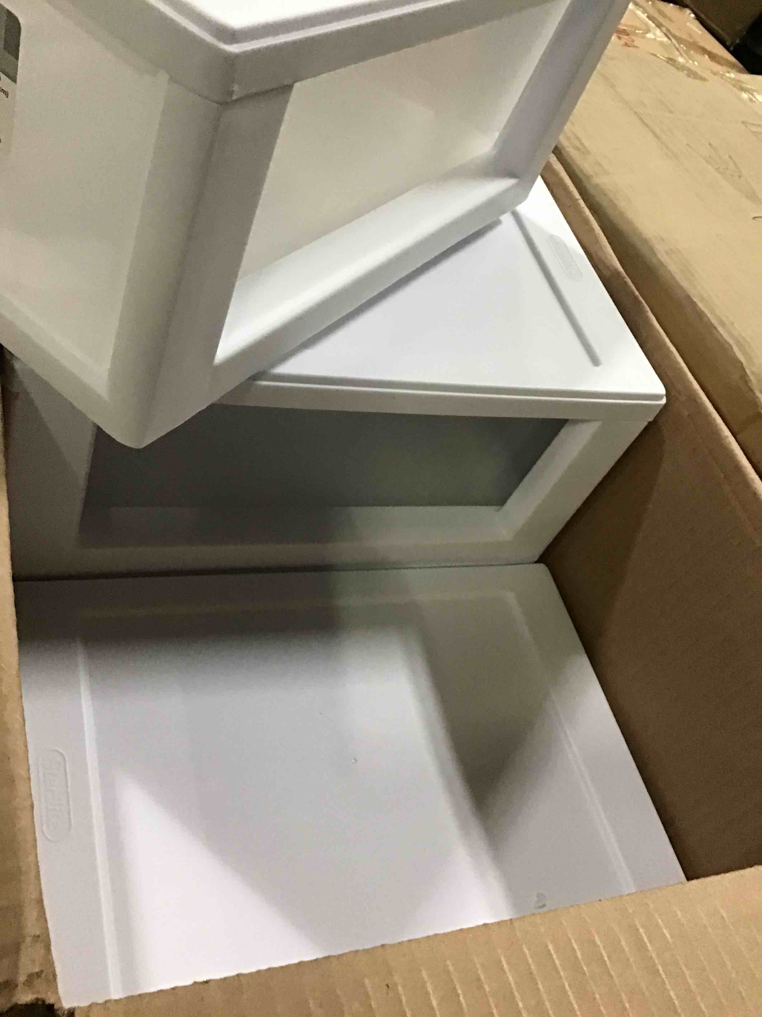 https://s3.amazonaws.com/lotting-images-prod/bidfta/RED5200960_1706126712181.jpeg