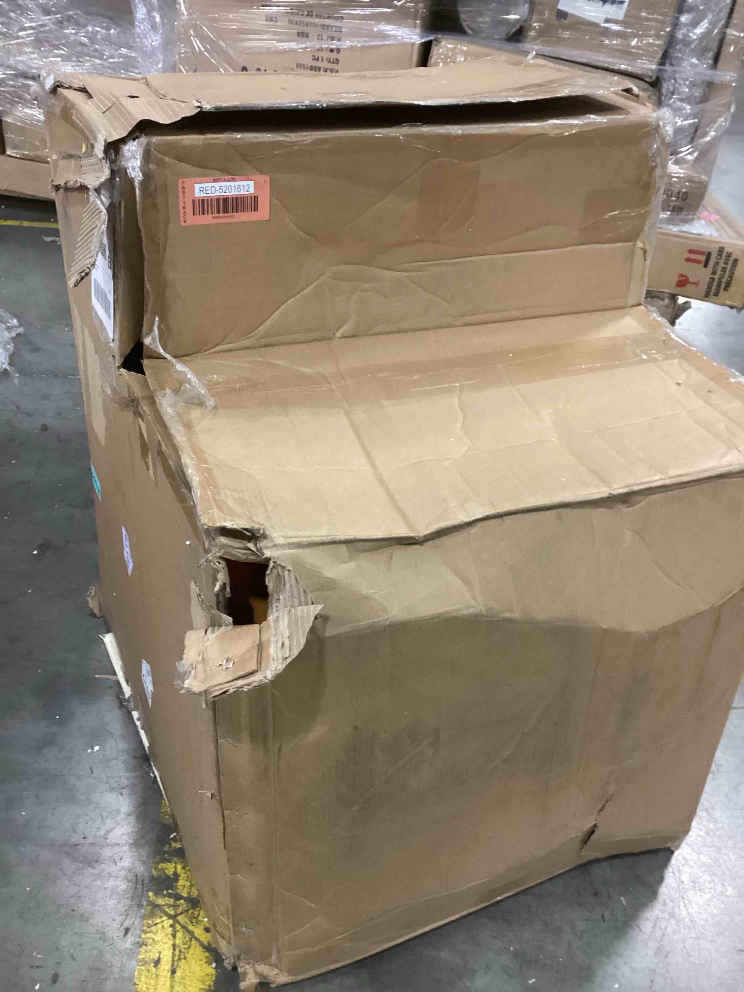 https://s3.amazonaws.com/lotting-images-prod/bidfta/RED5201612_1707249271433.jpeg