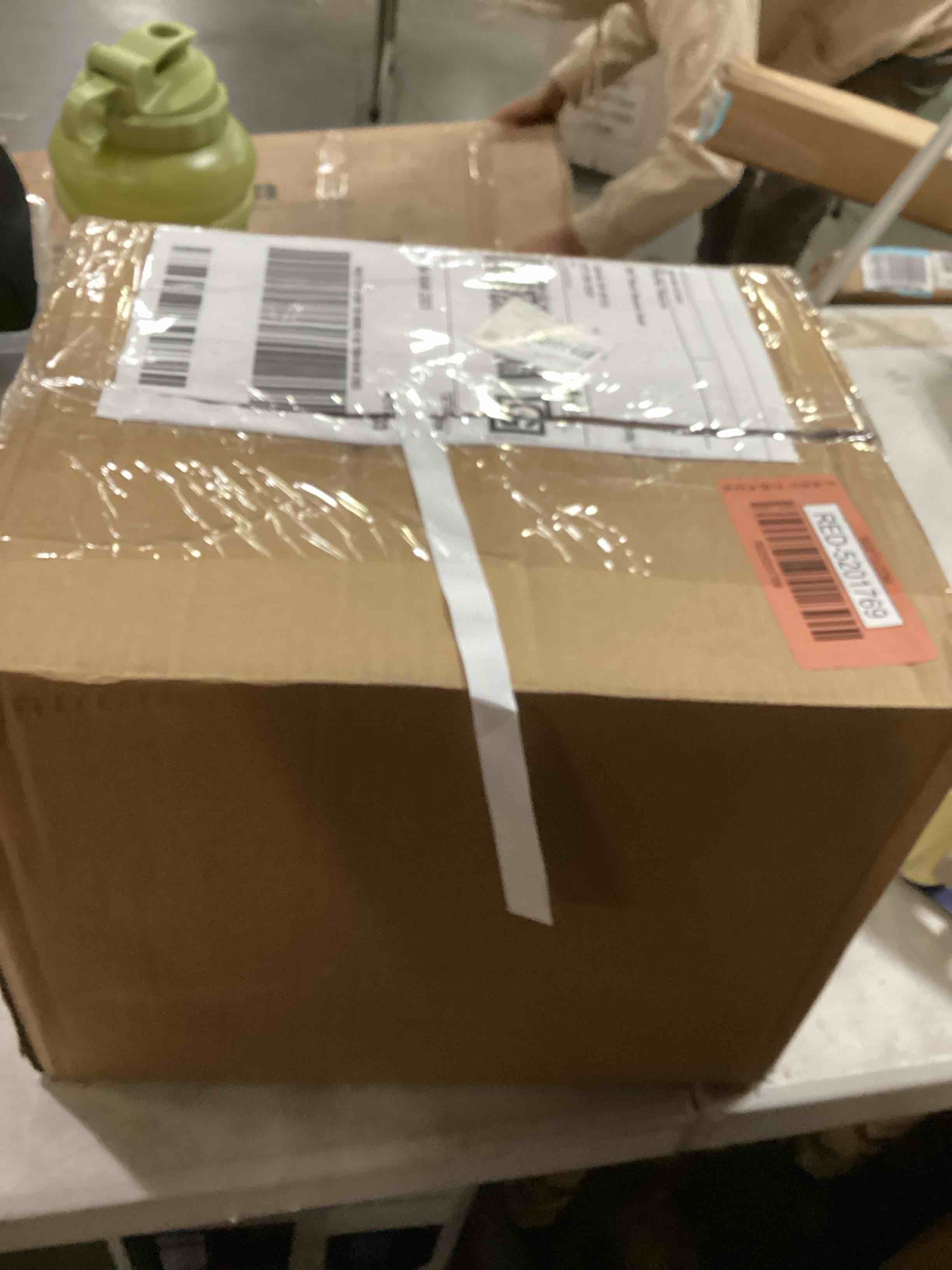 https://s3.amazonaws.com/lotting-images-prod/bidfta/RED5201769_1707481408779.jpeg