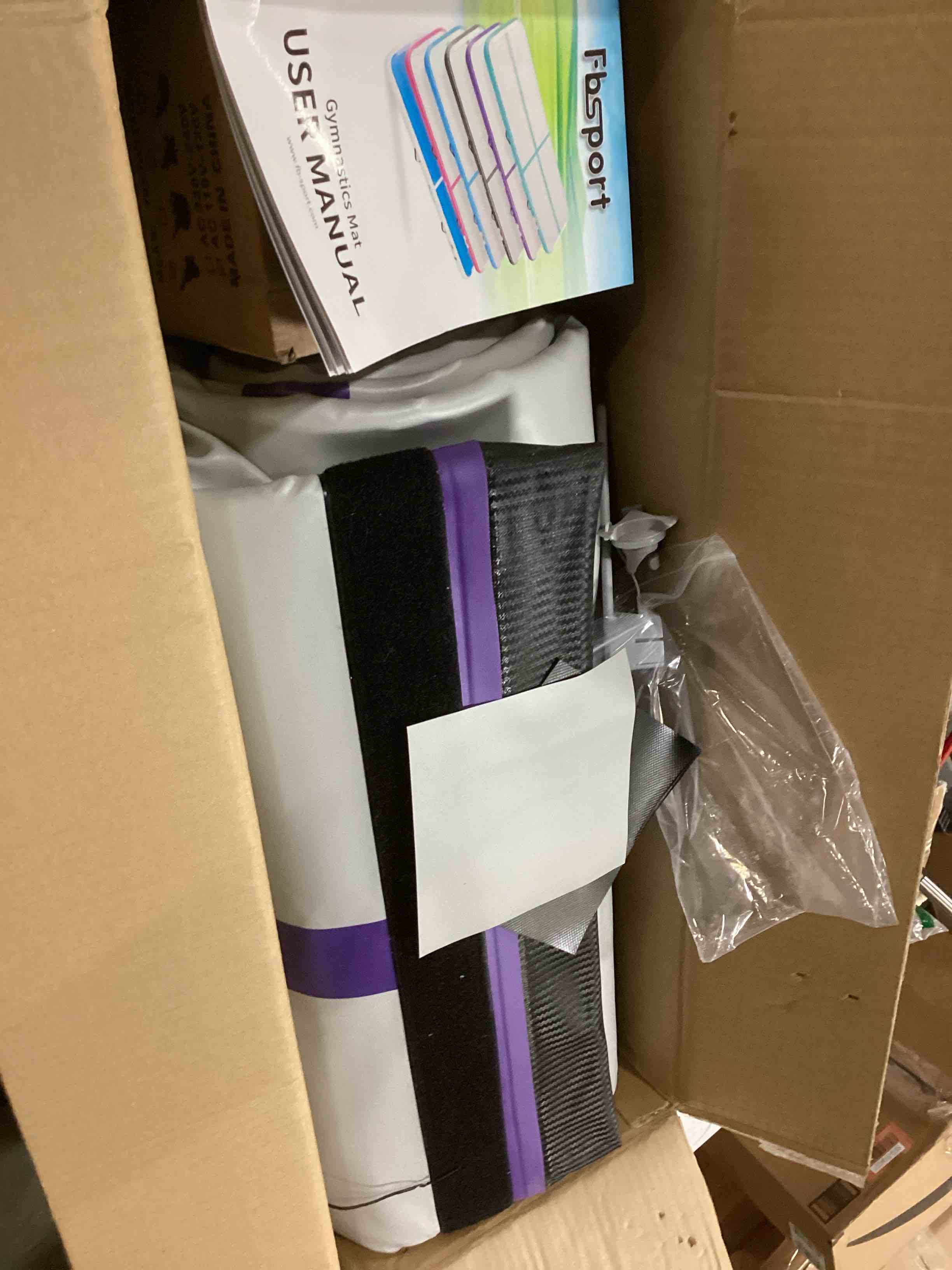 https://s3.amazonaws.com/lotting-images-prod/bidfta/RED5201912_1708013395815.jpeg
