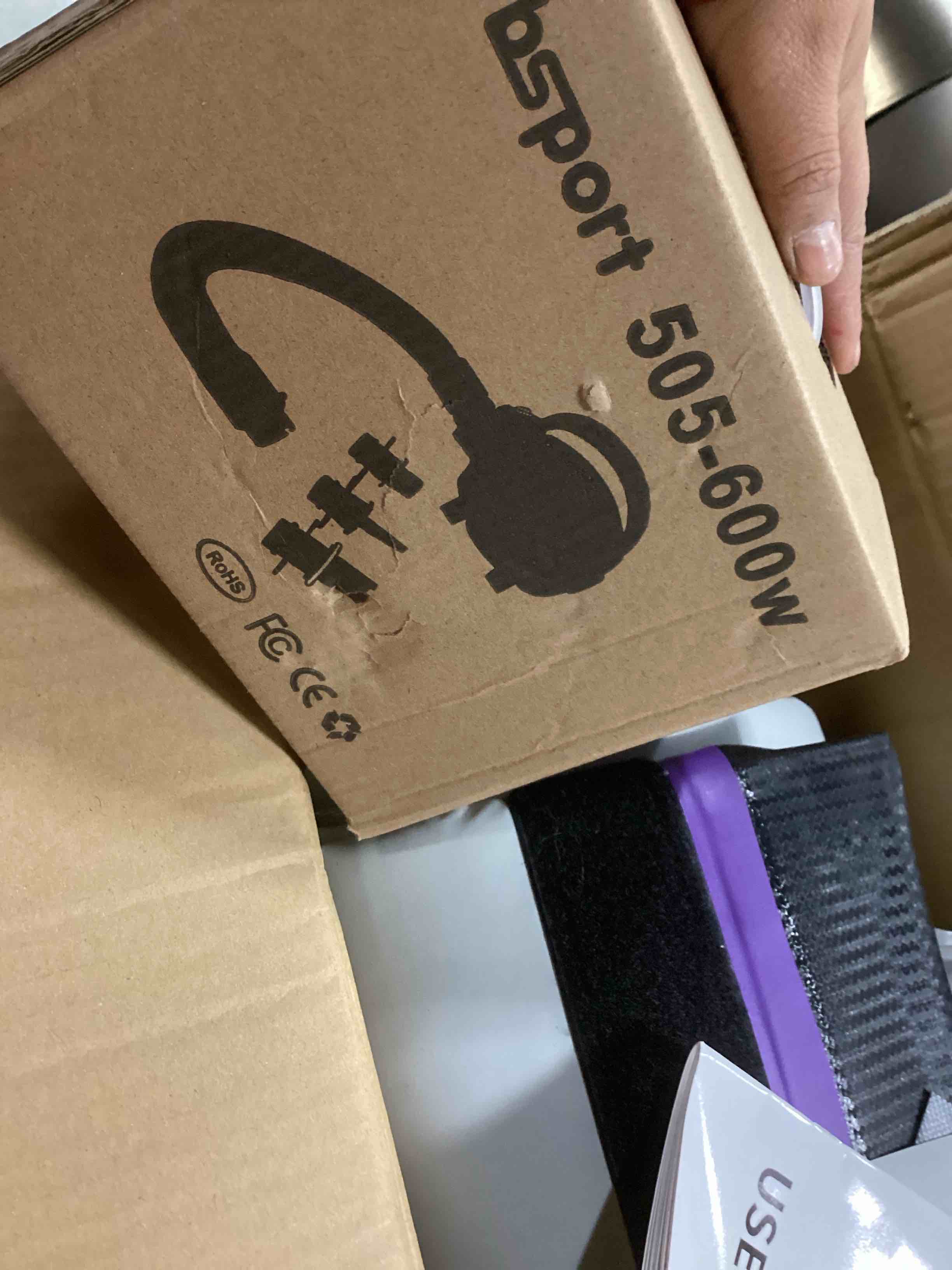 https://s3.amazonaws.com/lotting-images-prod/bidfta/RED5201912_1708013407343.jpeg