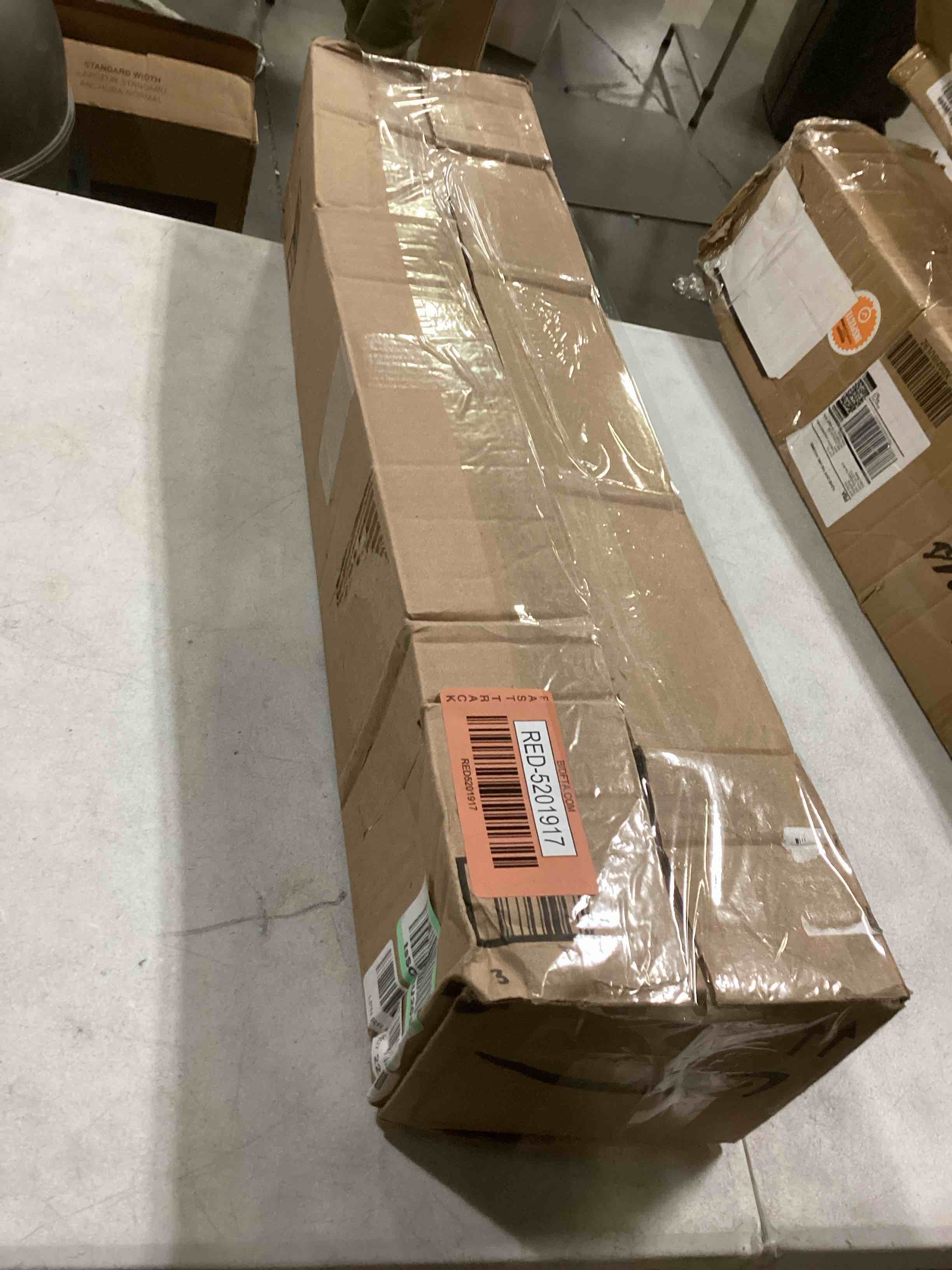 https://s3.amazonaws.com/lotting-images-prod/bidfta/RED5201917_1708014583348.jpeg