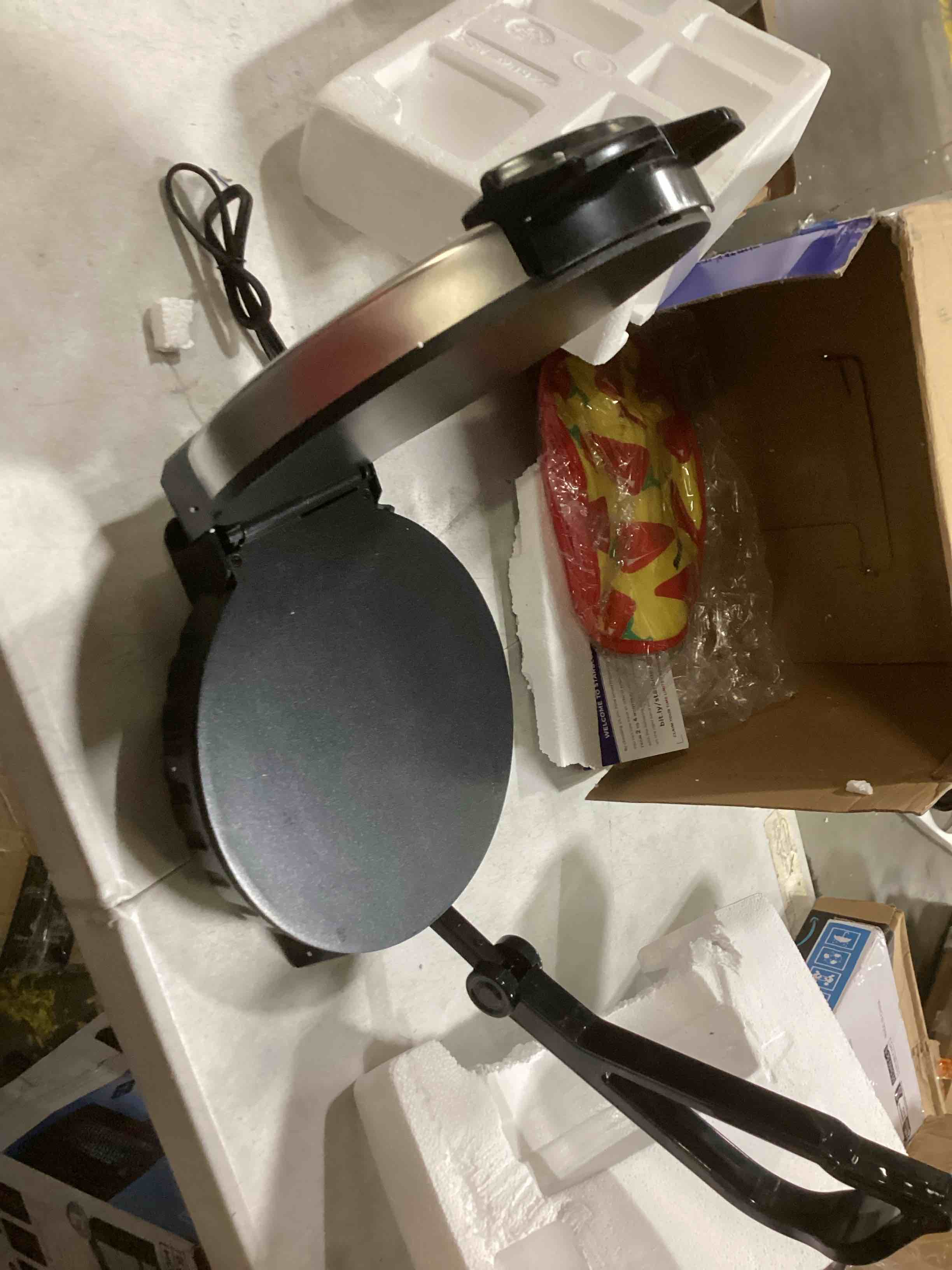https://s3.amazonaws.com/lotting-images-prod/bidfta/RED5201923_1708015739066.jpeg