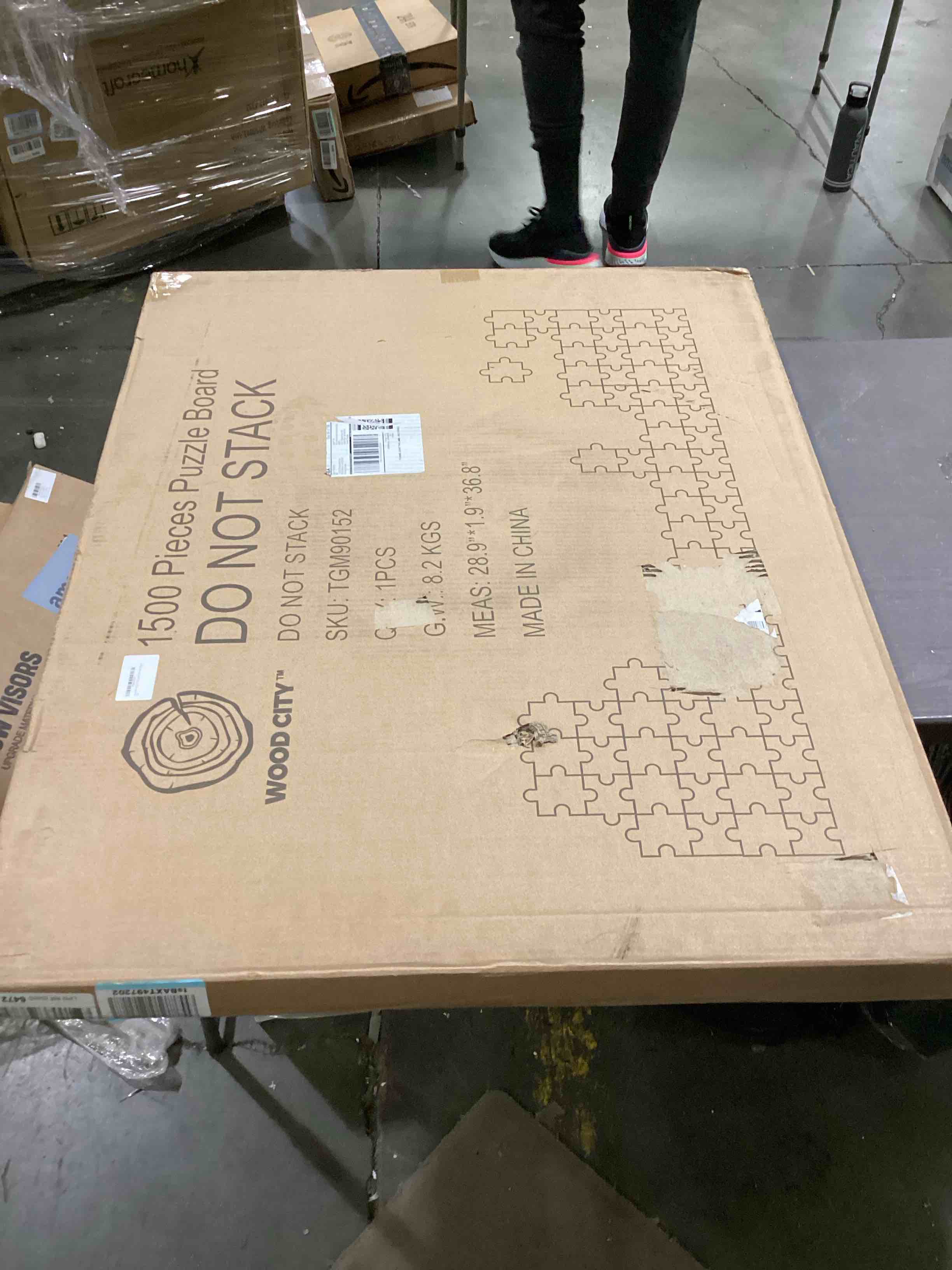 https://s3.amazonaws.com/lotting-images-prod/bidfta/RED5202155_1709041086794.jpeg