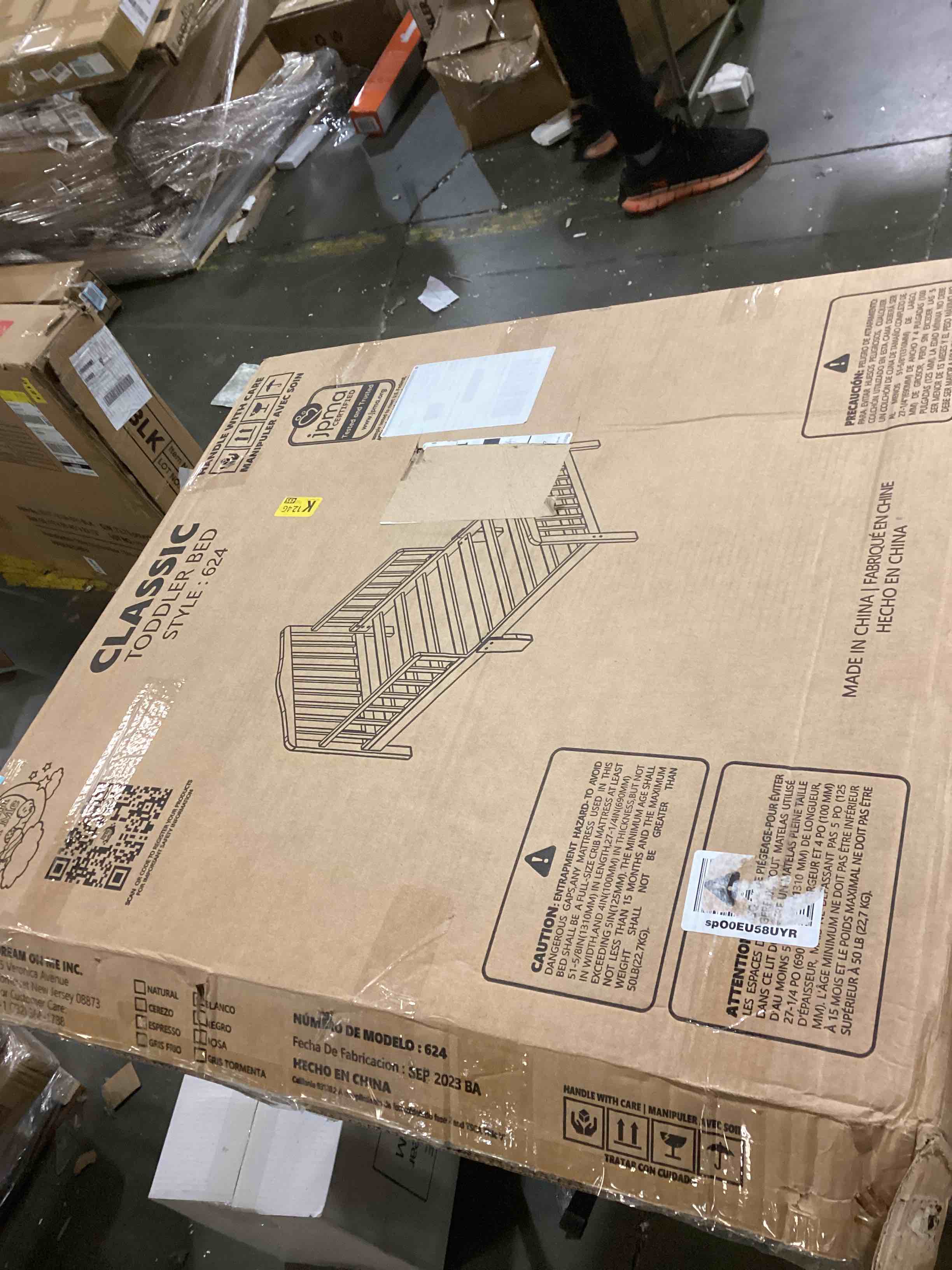 https://s3.amazonaws.com/lotting-images-prod/bidfta/RED5202337_1709220824293.jpeg
