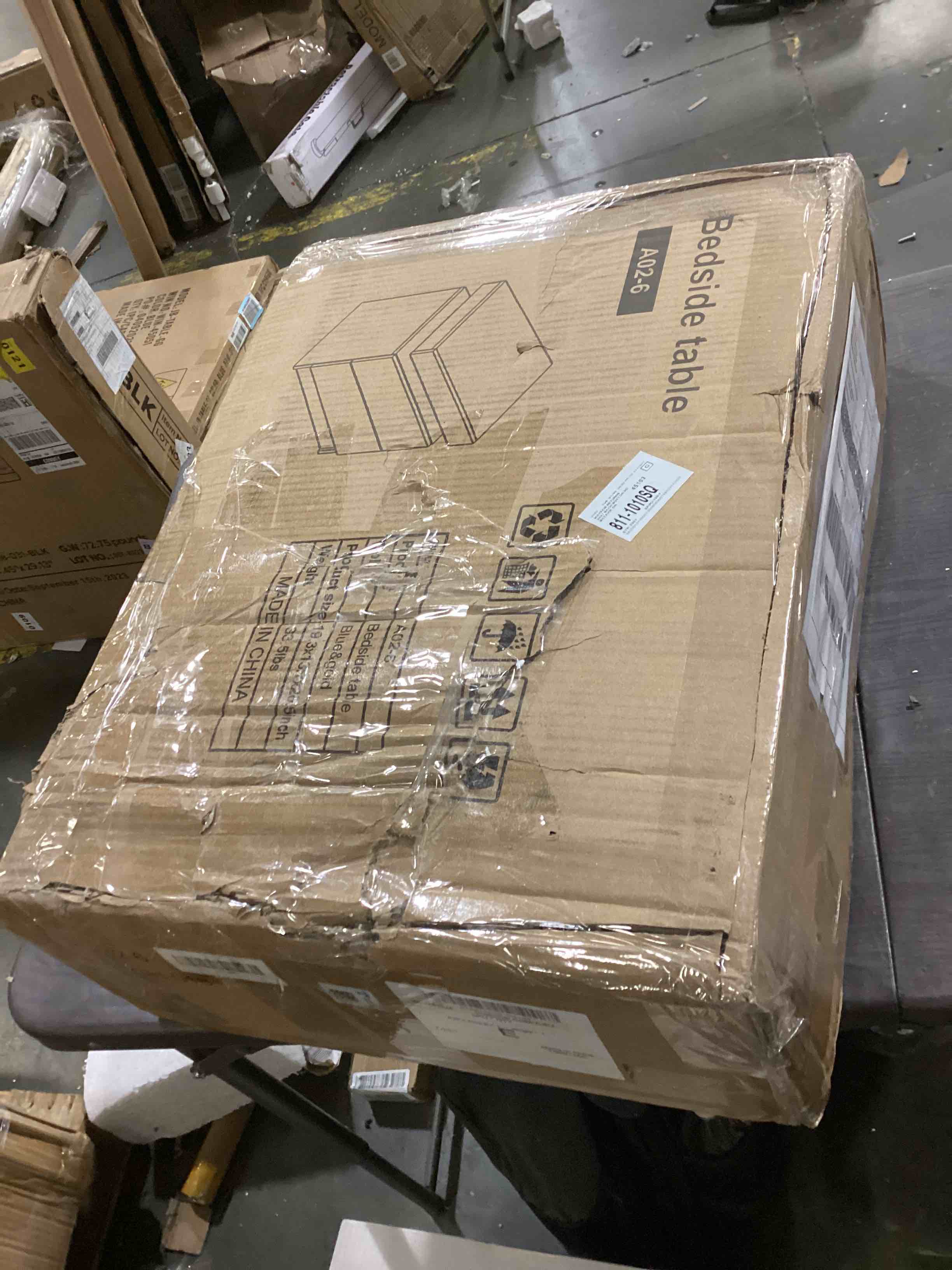 https://s3.amazonaws.com/lotting-images-prod/bidfta/RED5202371_1709235737512.jpeg