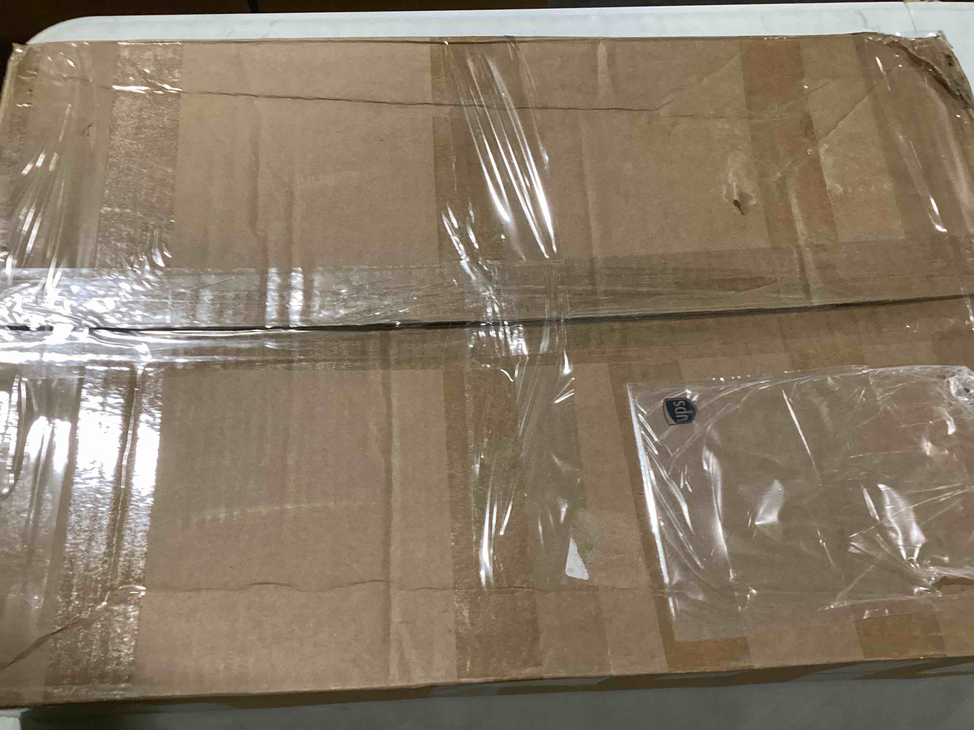 https://s3.amazonaws.com/lotting-images-prod/bidfta/RED5202505_1706127209929.jpeg