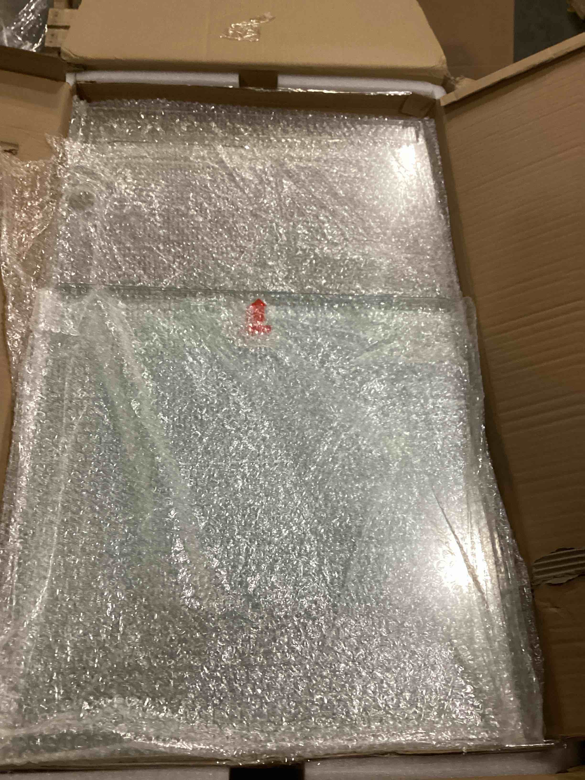 https://s3.amazonaws.com/lotting-images-prod/bidfta/RED5202592_1706213885617.jpeg