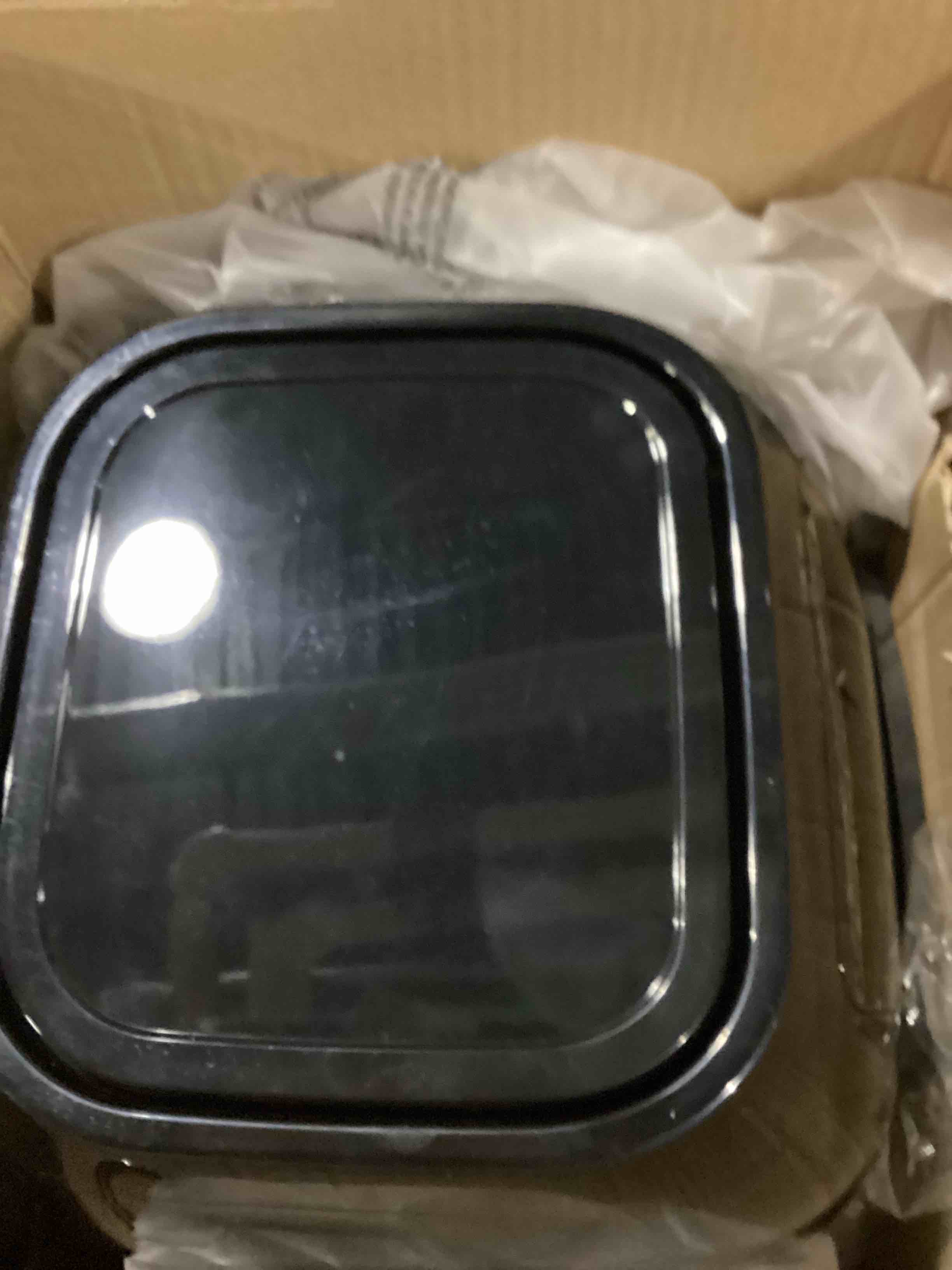 https://s3.amazonaws.com/lotting-images-prod/bidfta/RED5203249_1707237148800.jpeg