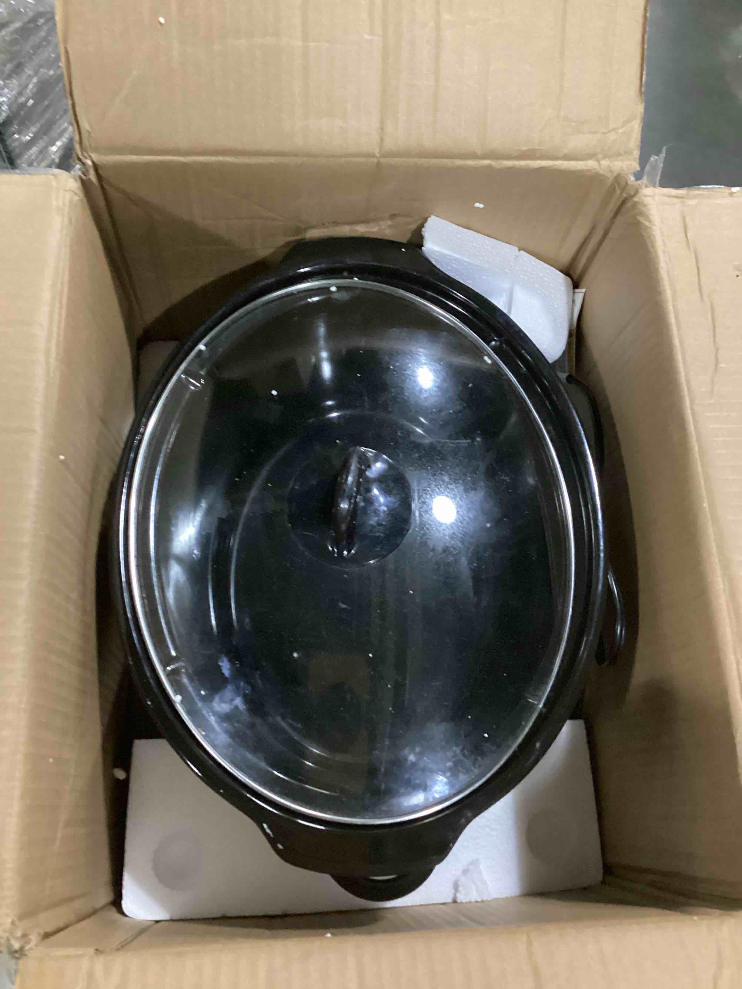 https://s3.amazonaws.com/lotting-images-prod/bidfta/RED5203823_1708015837728.jpeg