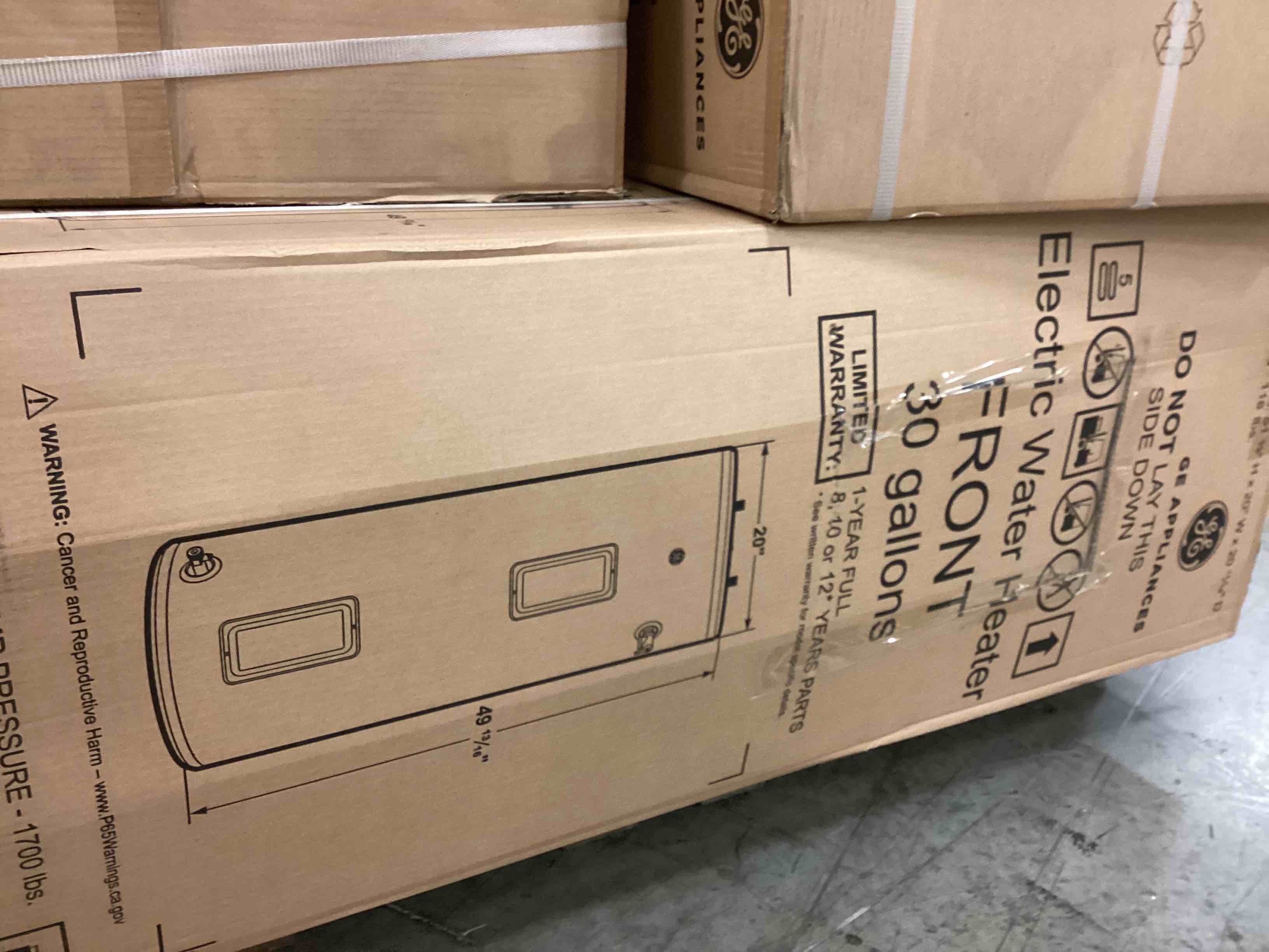 https://s3.amazonaws.com/lotting-images-prod/bidfta/RED5208429_1706106315173.jpeg