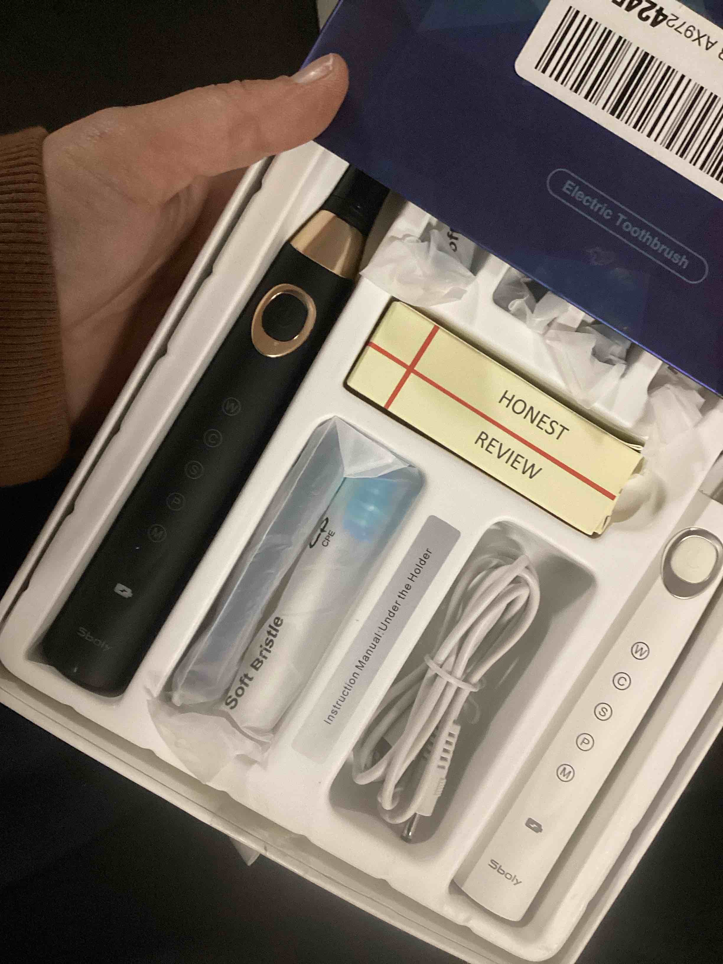 https://s3.amazonaws.com/lotting-images-prod/bidfta/RED5216027_1701283388898.jpeg