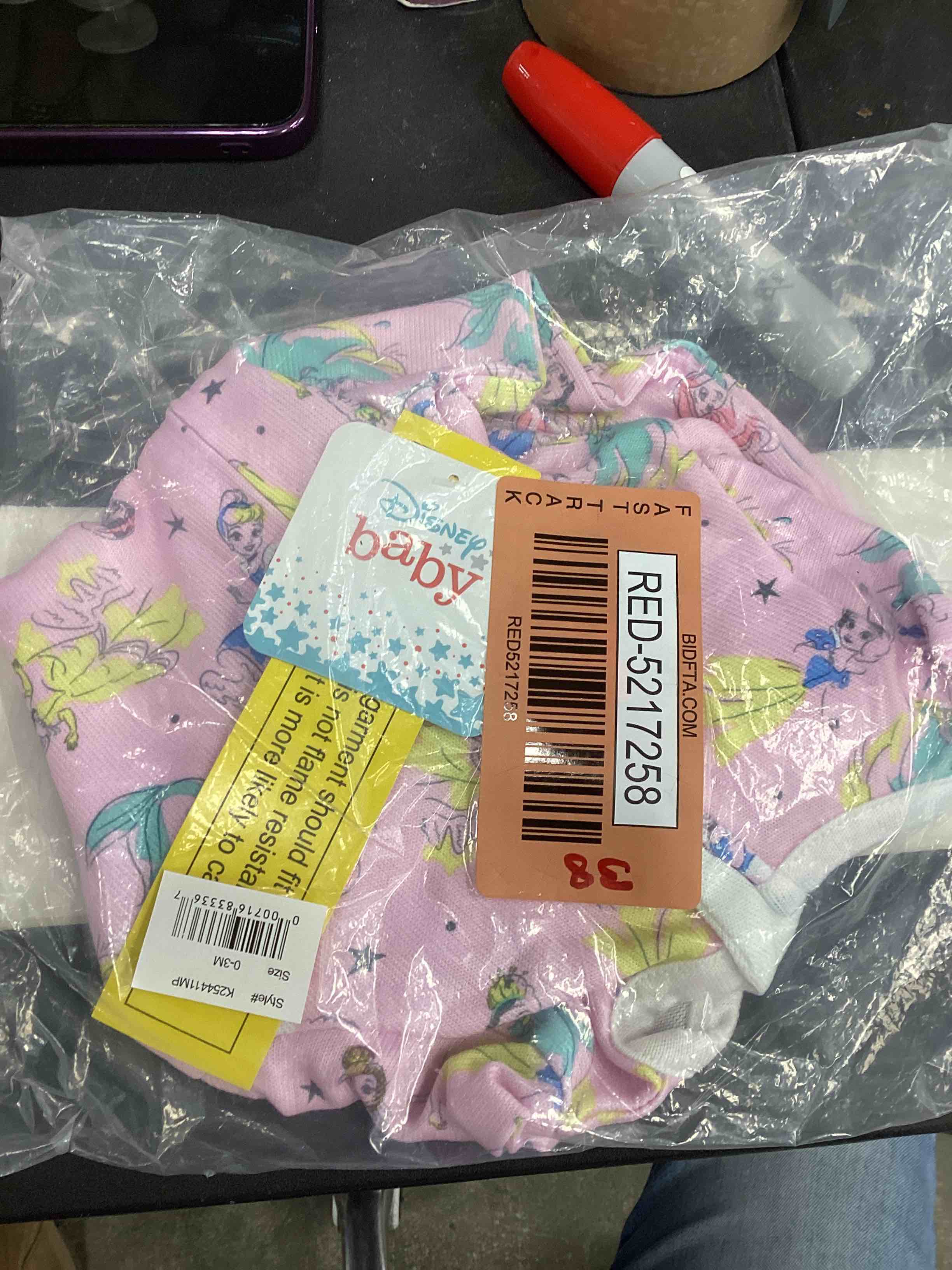 https://s3.amazonaws.com/lotting-images-prod/bidfta/RED5217258_1705687480772.jpeg