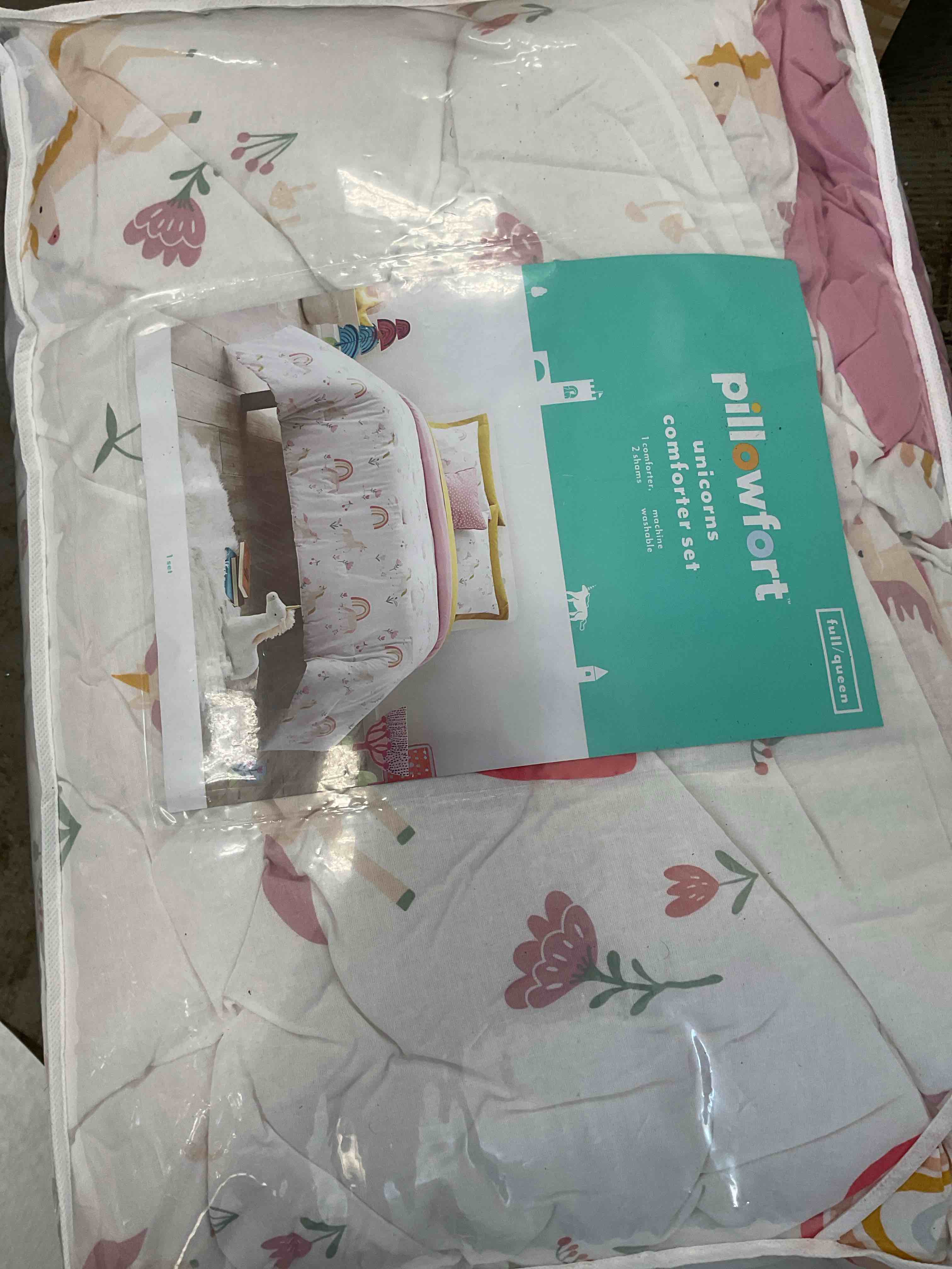 https://s3.amazonaws.com/lotting-images-prod/bidfta/RED5218158_1730473599660.jpeg