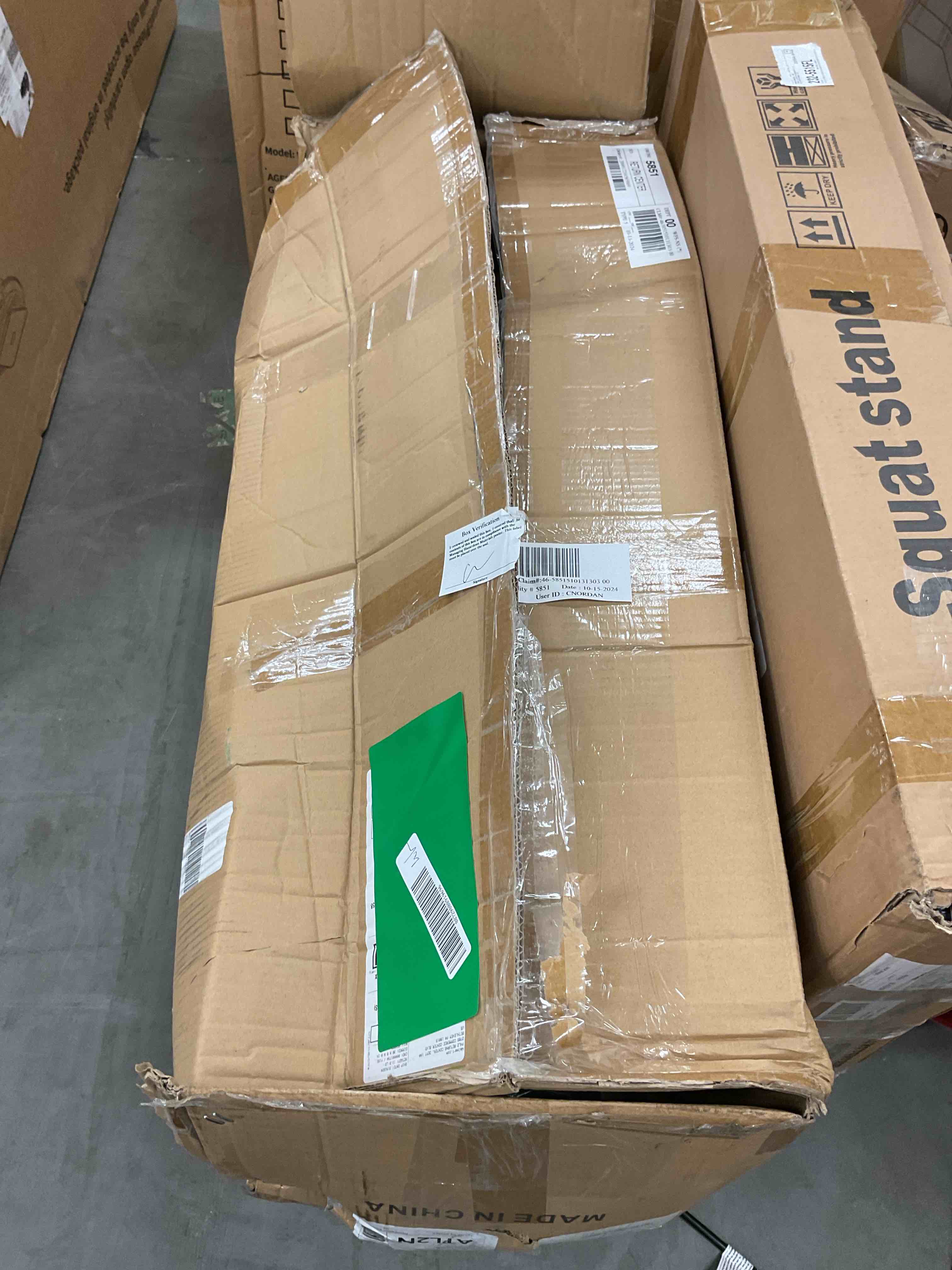 https://s3.amazonaws.com/lotting-images-prod/bidfta/RED5218483_1730744566192.jpeg