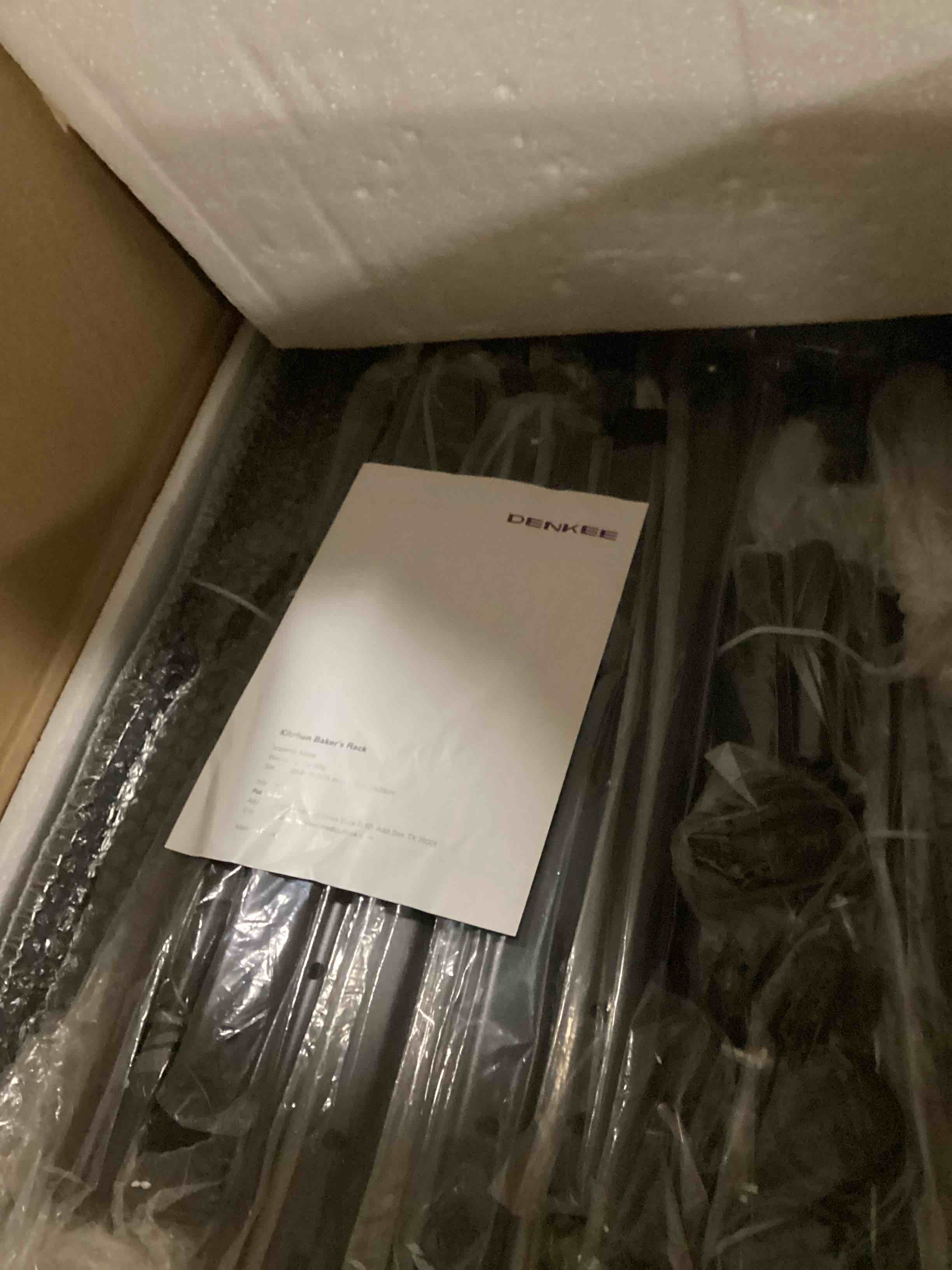 https://s3.amazonaws.com/lotting-images-prod/bidfta/RED5219282_1695690726716.jpeg
