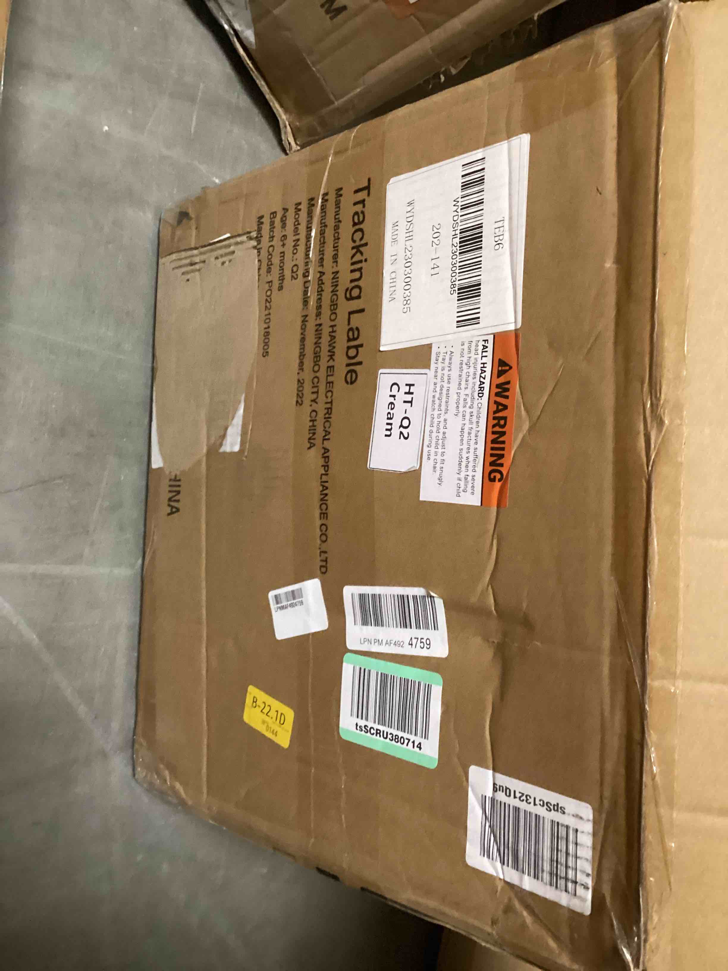 https://s3.amazonaws.com/lotting-images-prod/bidfta/RED5219291_1695691438479.jpeg