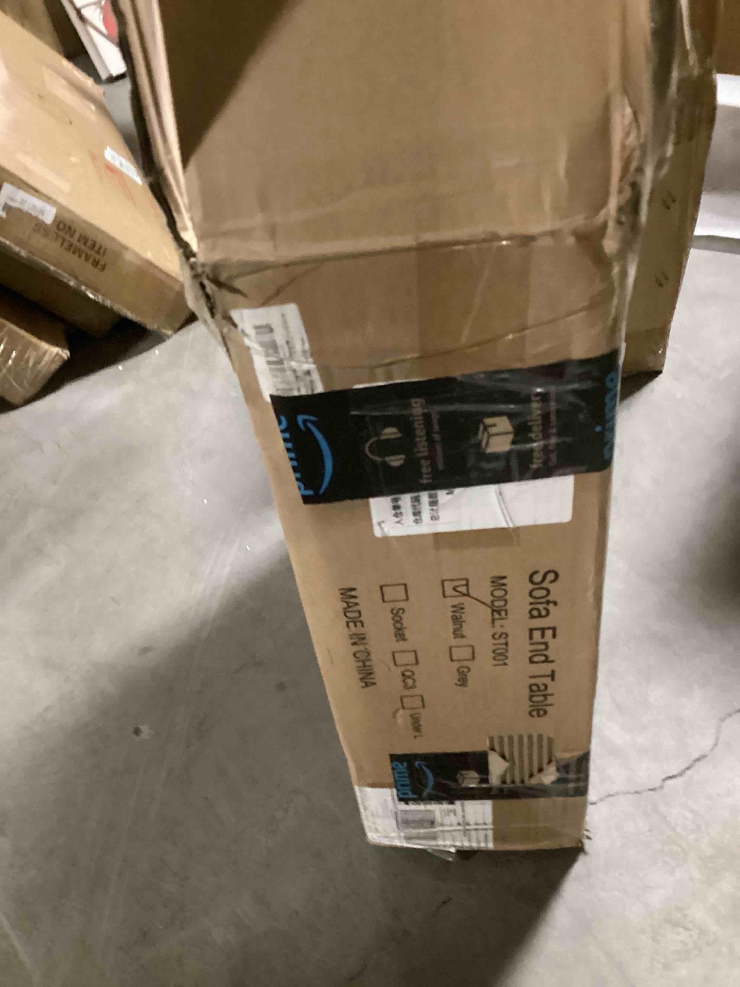 https://s3.amazonaws.com/lotting-images-prod/bidfta/RED5219292_1695691549374.jpeg