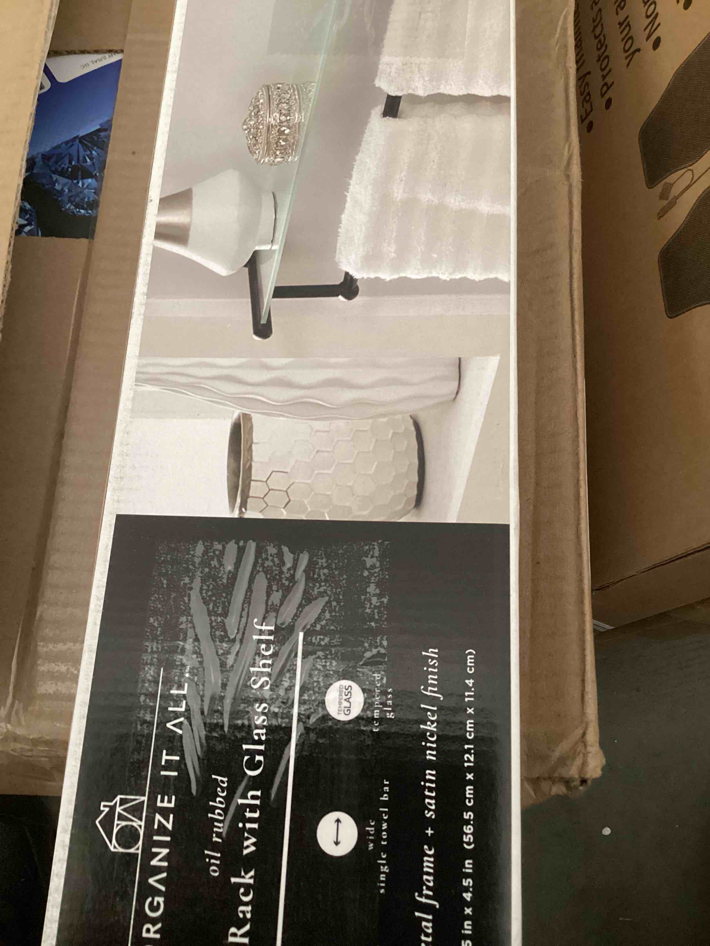 https://s3.amazonaws.com/lotting-images-prod/bidfta/RED5219536_1699976544016.jpeg