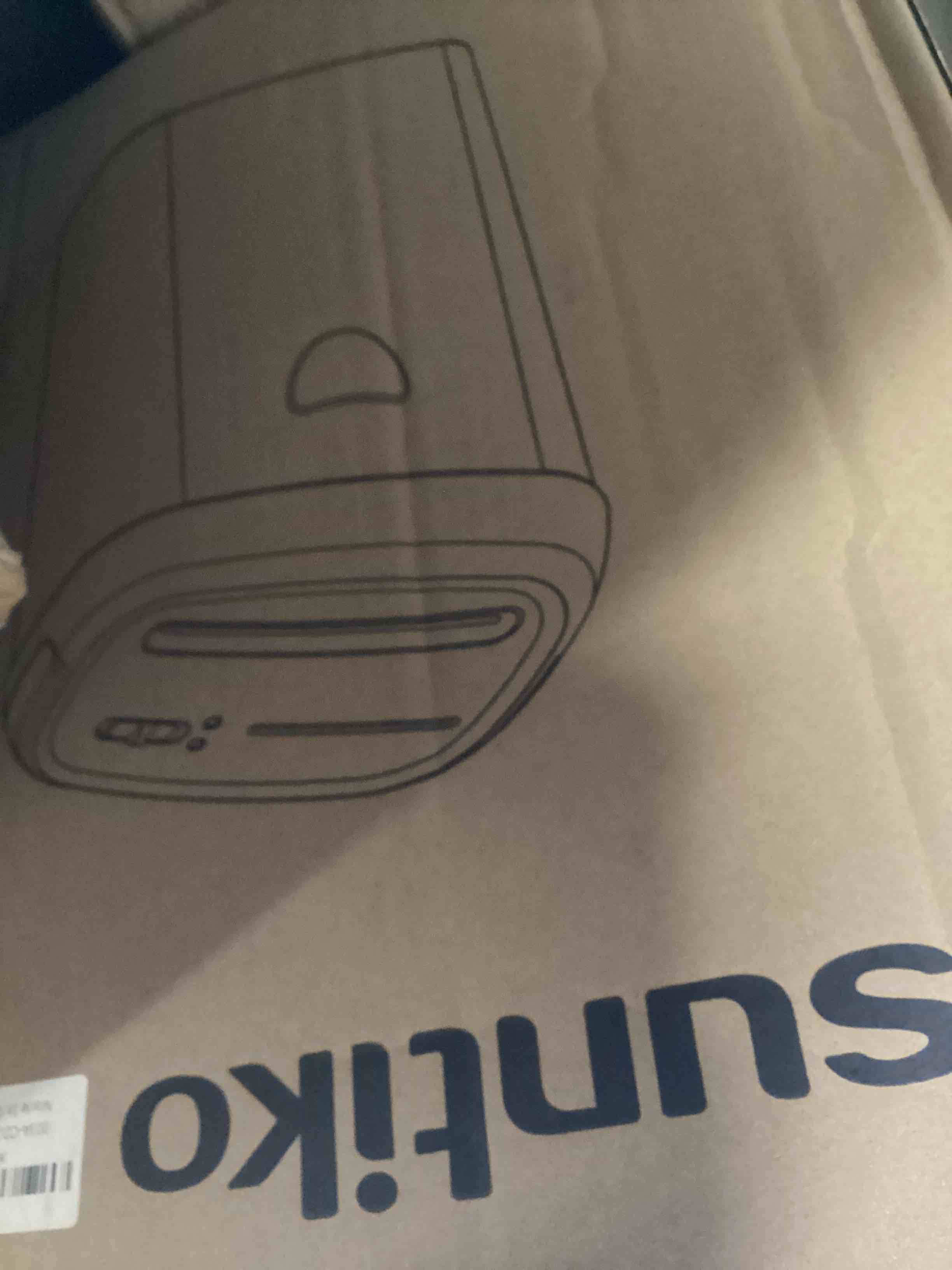 https://s3.amazonaws.com/lotting-images-prod/bidfta/RED5219582_1699985542854.jpeg
