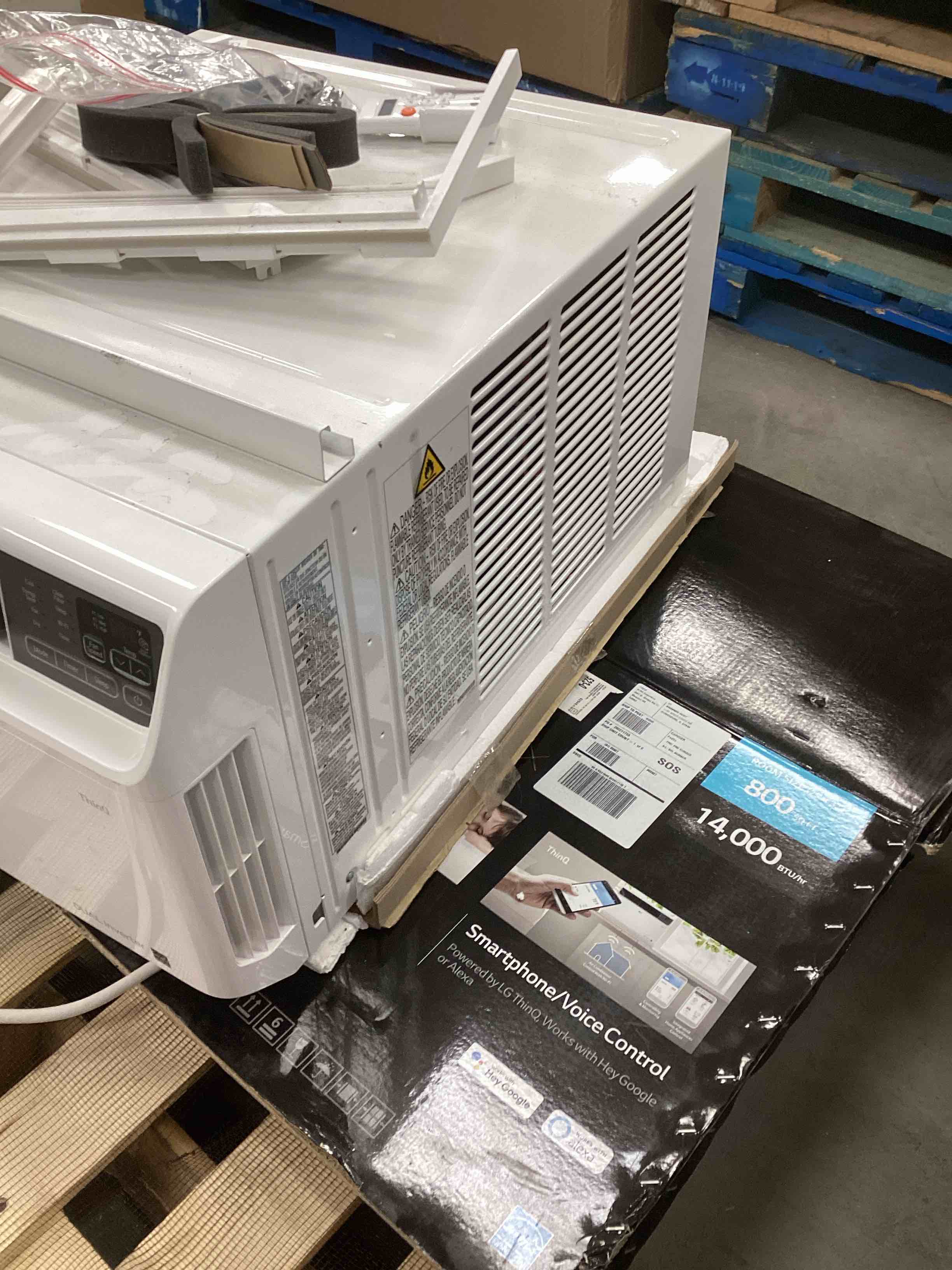 https://s3.amazonaws.com/lotting-images-prod/bidfta/RED5221032_1714576298427.jpeg