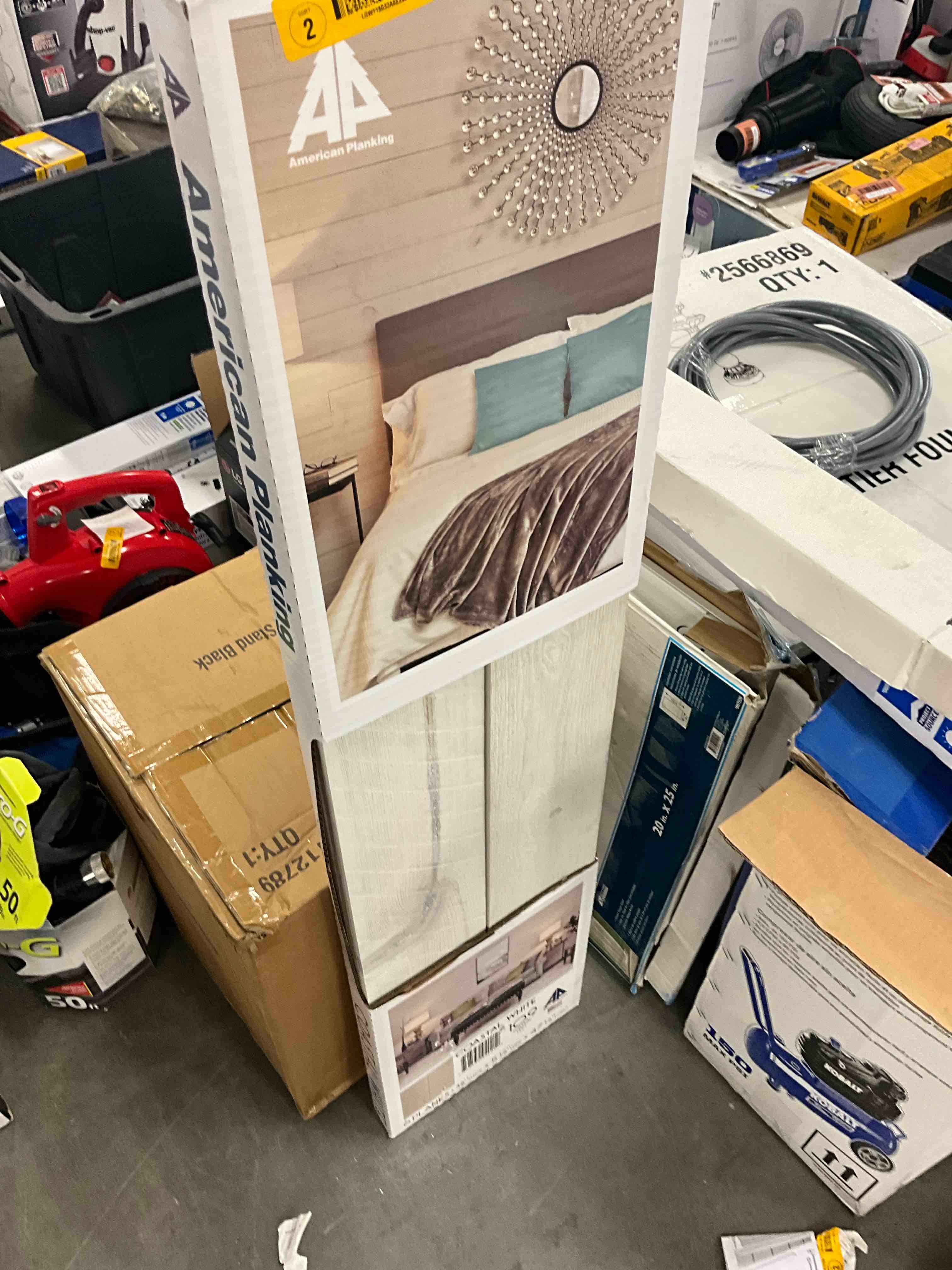 https://s3.amazonaws.com/lotting-images-prod/bidfta/RED5221749_1718832185935.jpeg