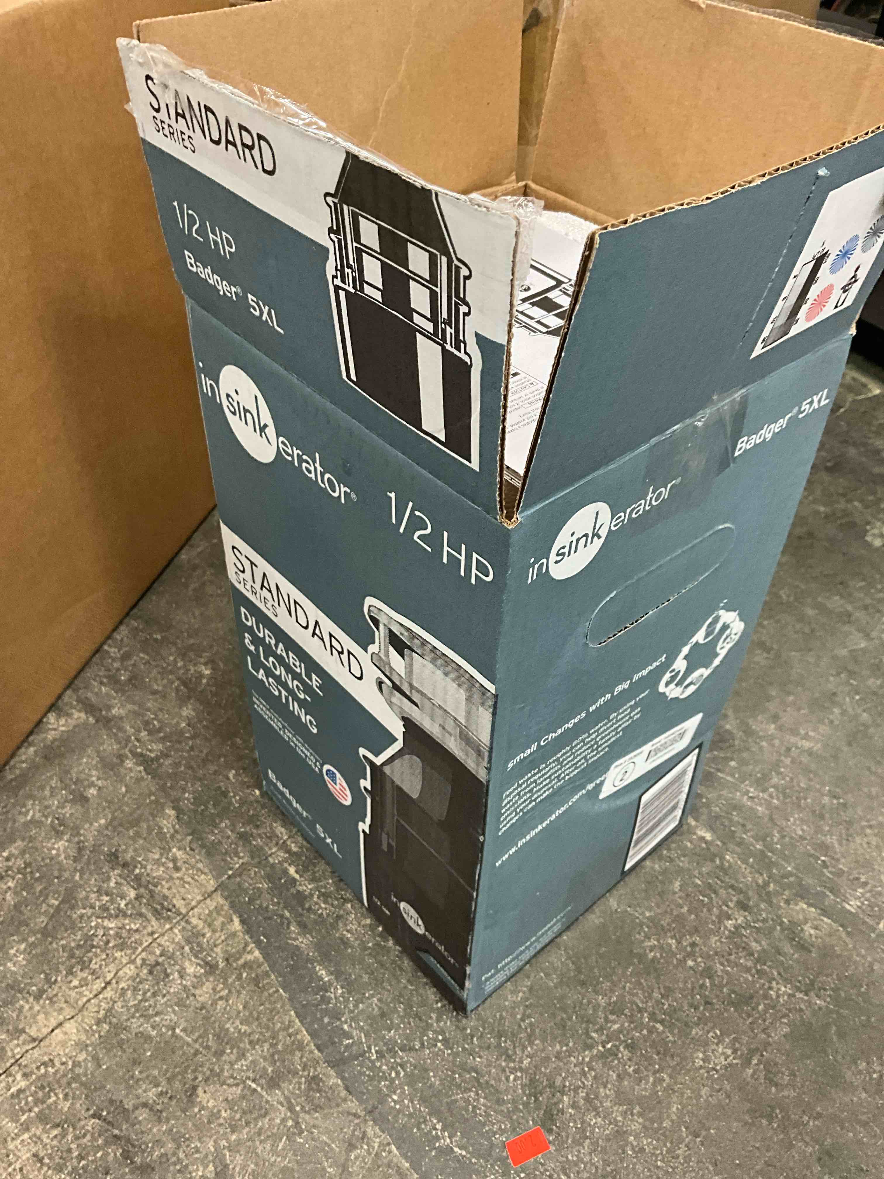 https://s3.amazonaws.com/lotting-images-prod/bidfta/RED5224807_1720618469902.jpeg