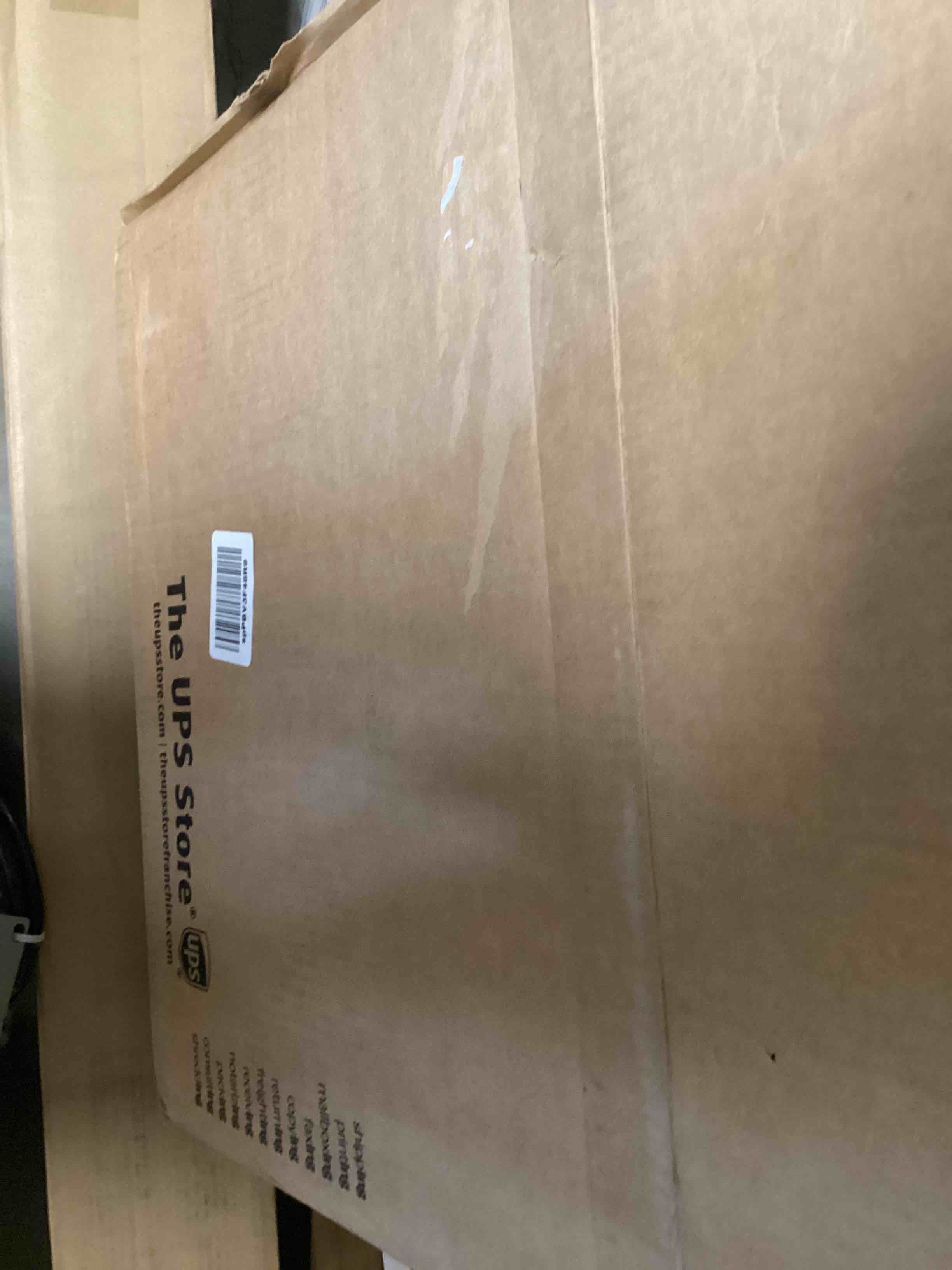 https://s3.amazonaws.com/lotting-images-prod/bidfta/RED5227547_1699385413721.jpeg