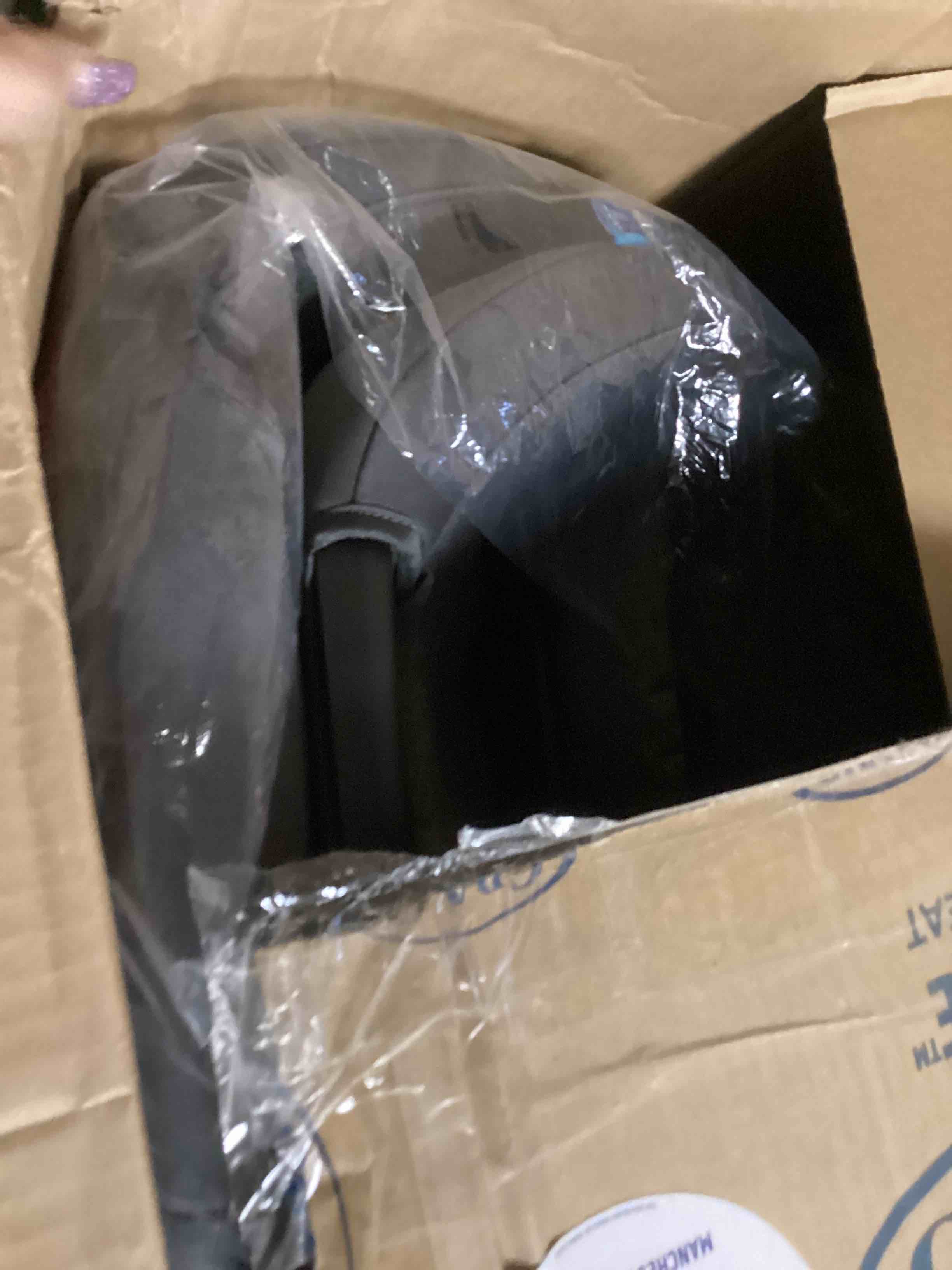 https://s3.amazonaws.com/lotting-images-prod/bidfta/RED5227749_1700601121273.jpeg