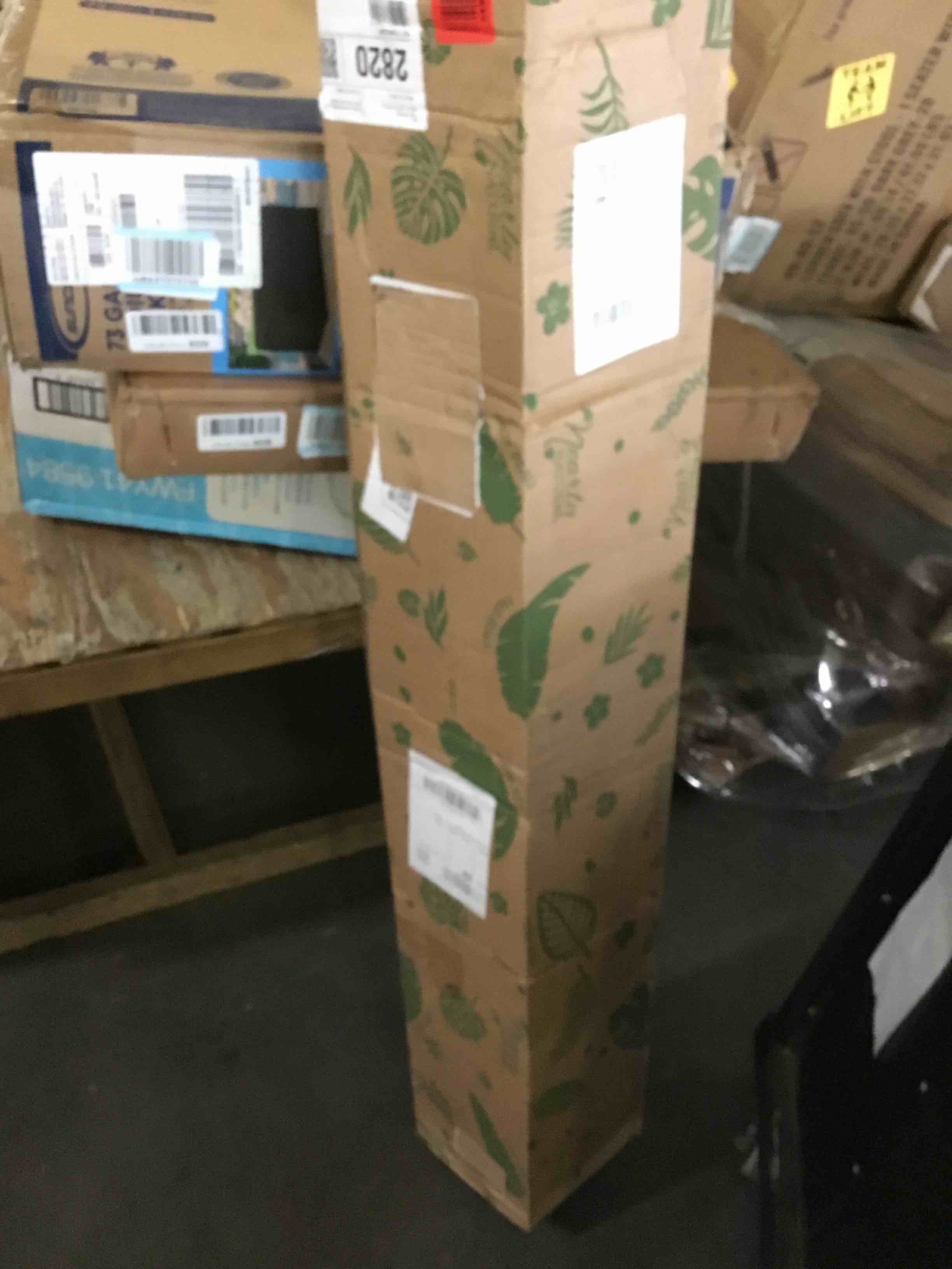 https://s3.amazonaws.com/lotting-images-prod/bidfta/RED5228094_1694007844091.jpeg