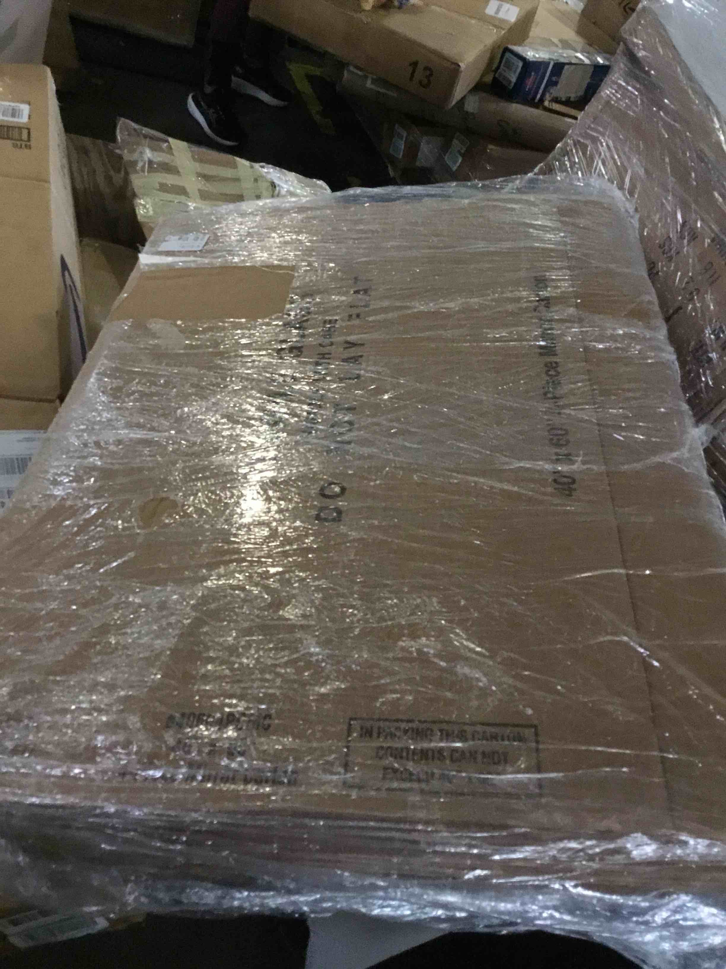 https://s3.amazonaws.com/lotting-images-prod/bidfta/RED5228233_1694090230287.jpeg