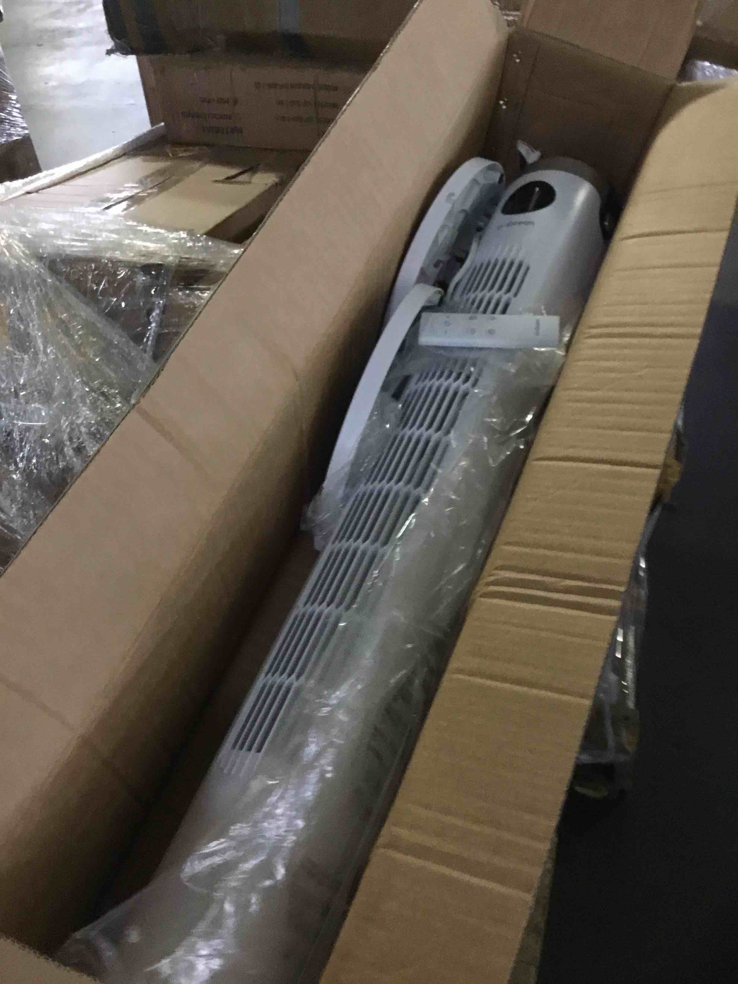 https://s3.amazonaws.com/lotting-images-prod/bidfta/RED5228326_1694110437643.jpeg